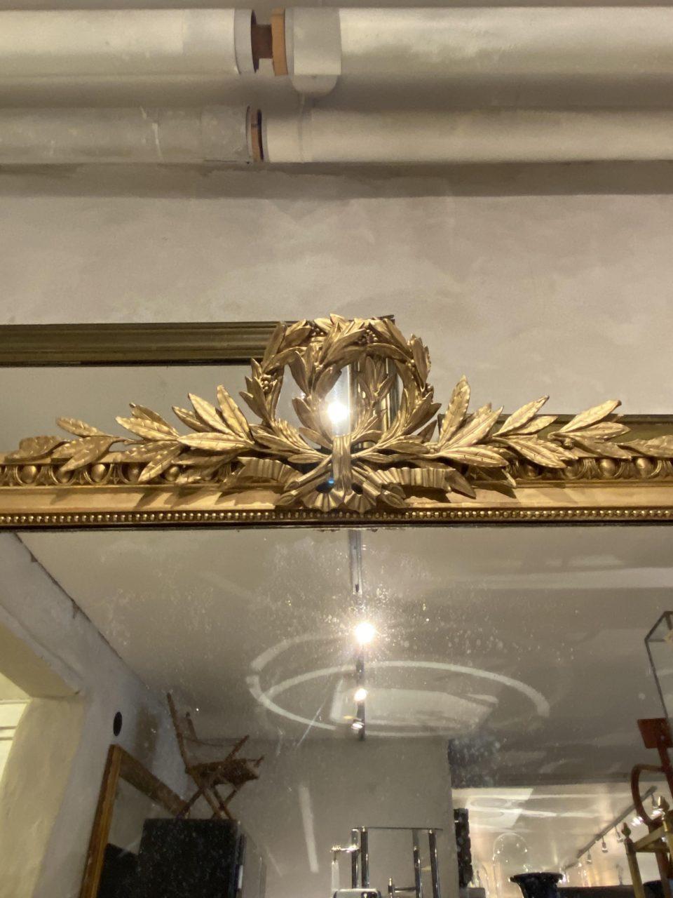 Large and Handsome Louis XVI Gilt Mirror In Good Condition In Copenhagen K, DK