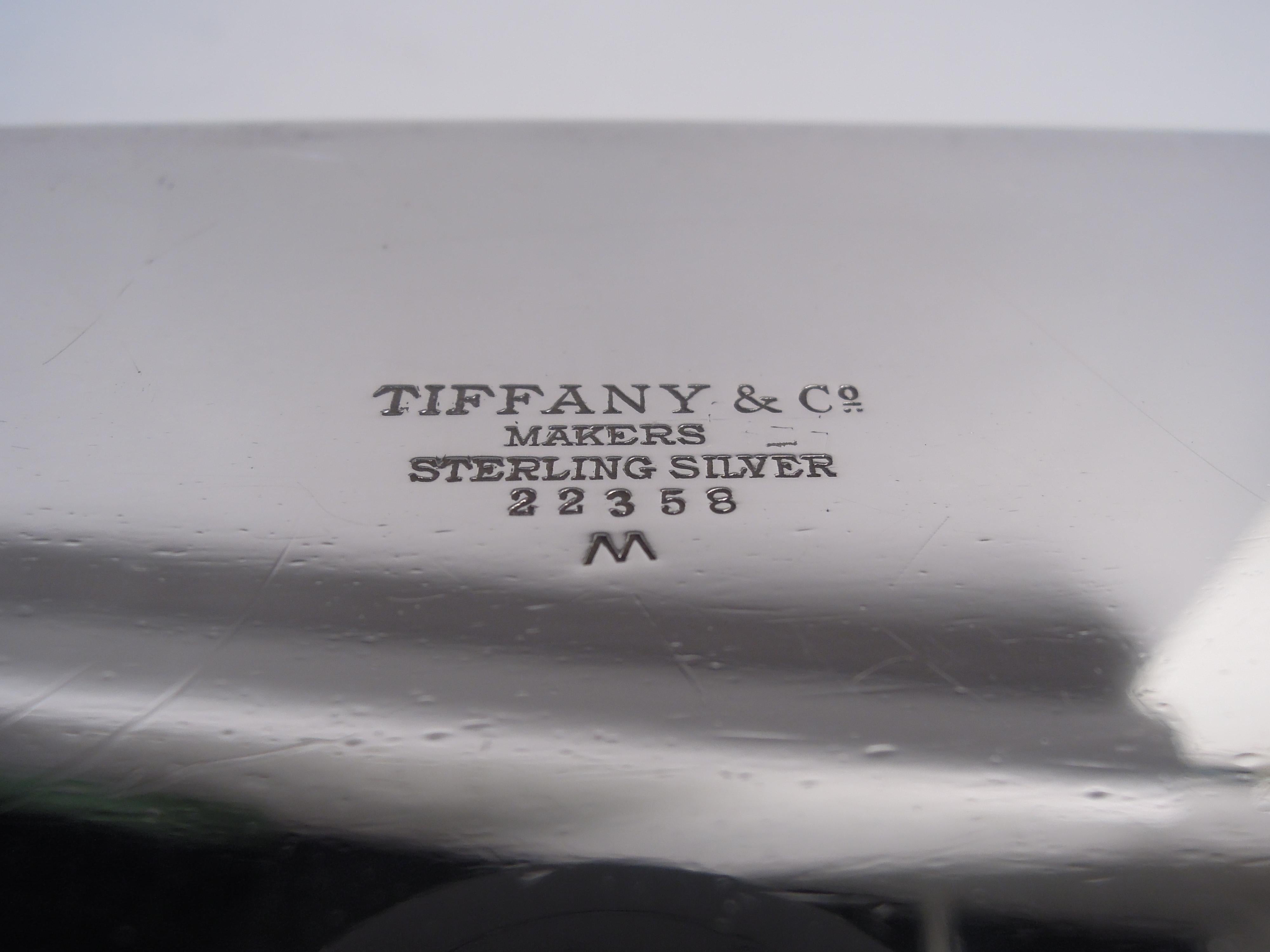 Amerikanische moderne und schwere Schachtel aus Sterlingsilber von Tiffany im Angebot 2