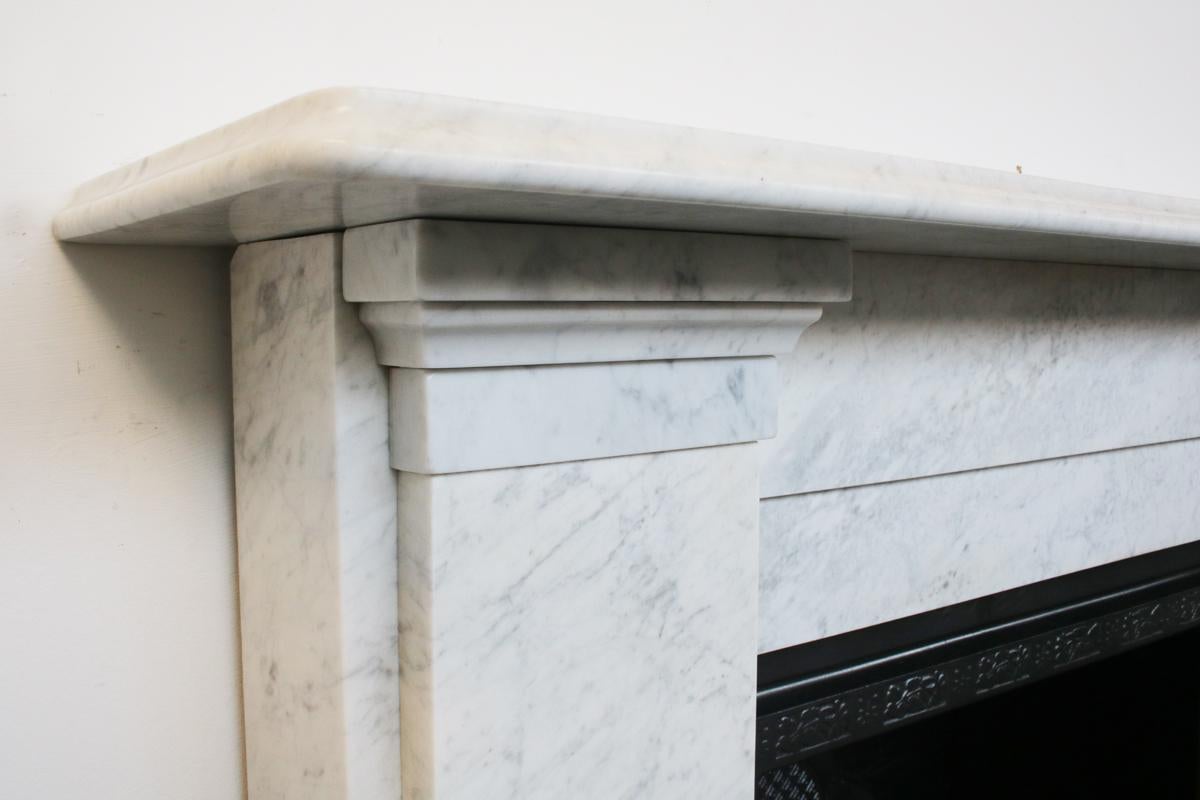 Large and Imposing Victorian Carrara Marble Fireplace Surround In Good Condition In Manchester, GB