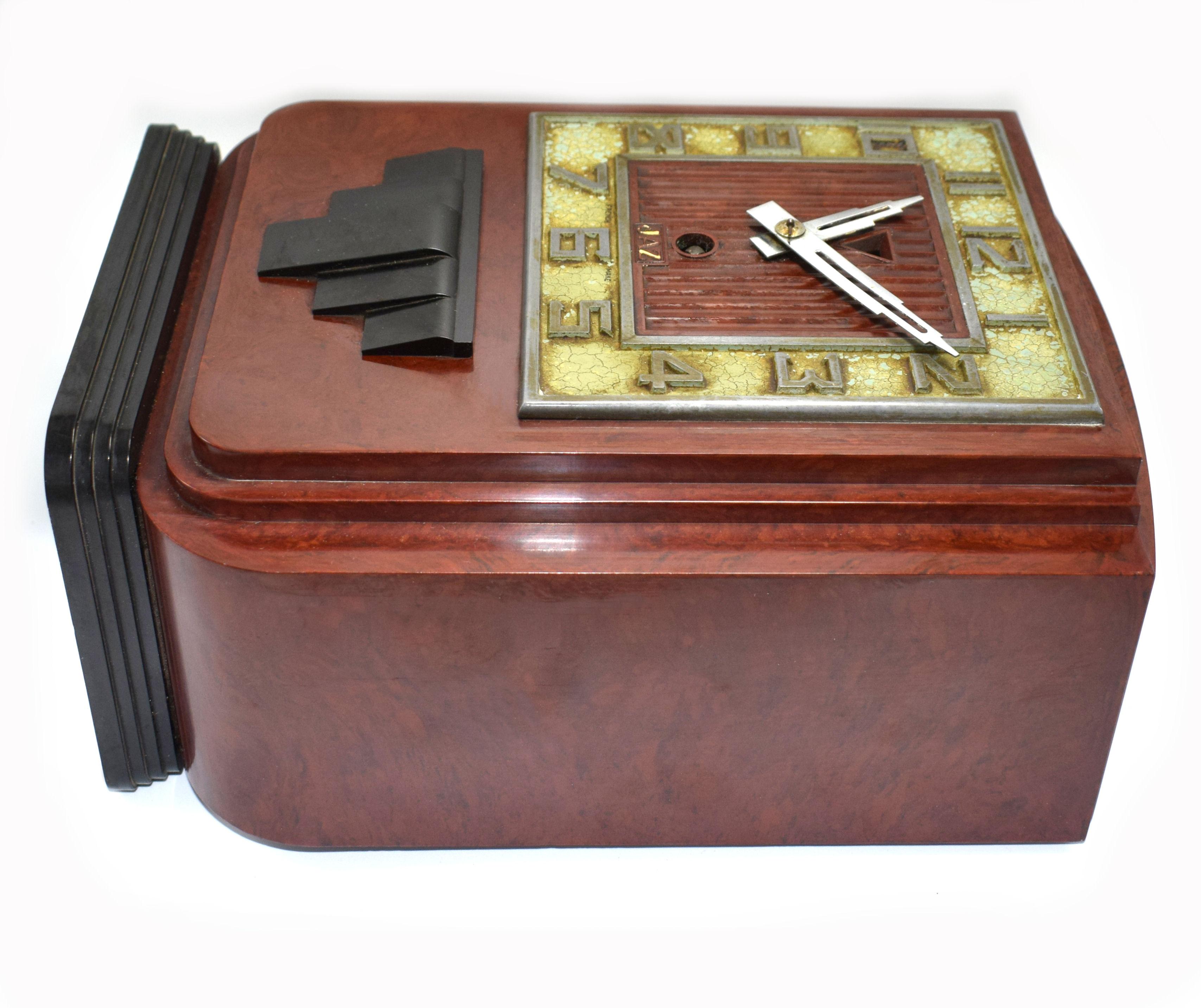 French Large and Impressive 1930s Art Deco Red Bakelite Mantle Clock by JAZ For Sale