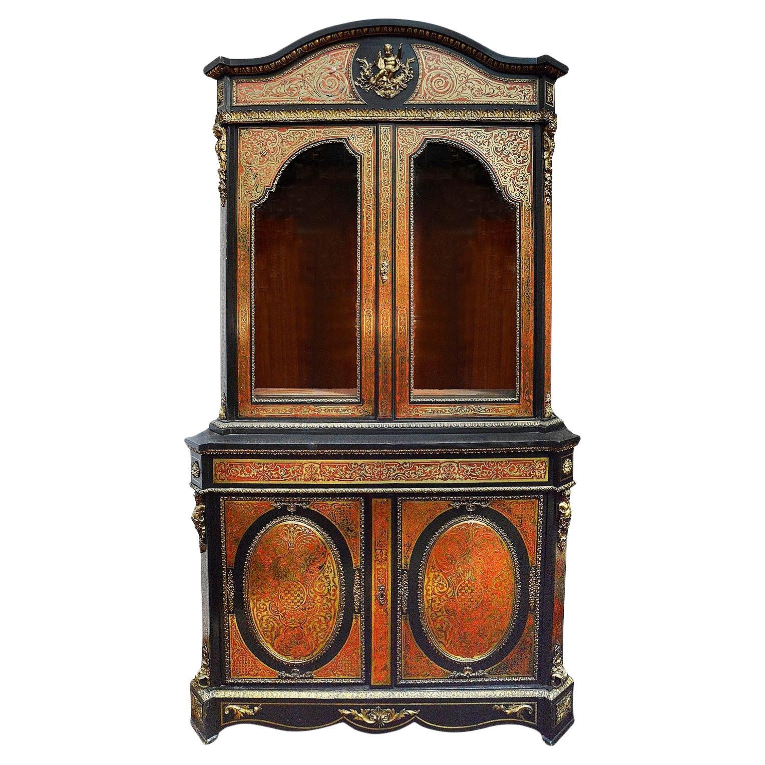 Grande e imponente vetrina Boulle francese del XIX secolo.