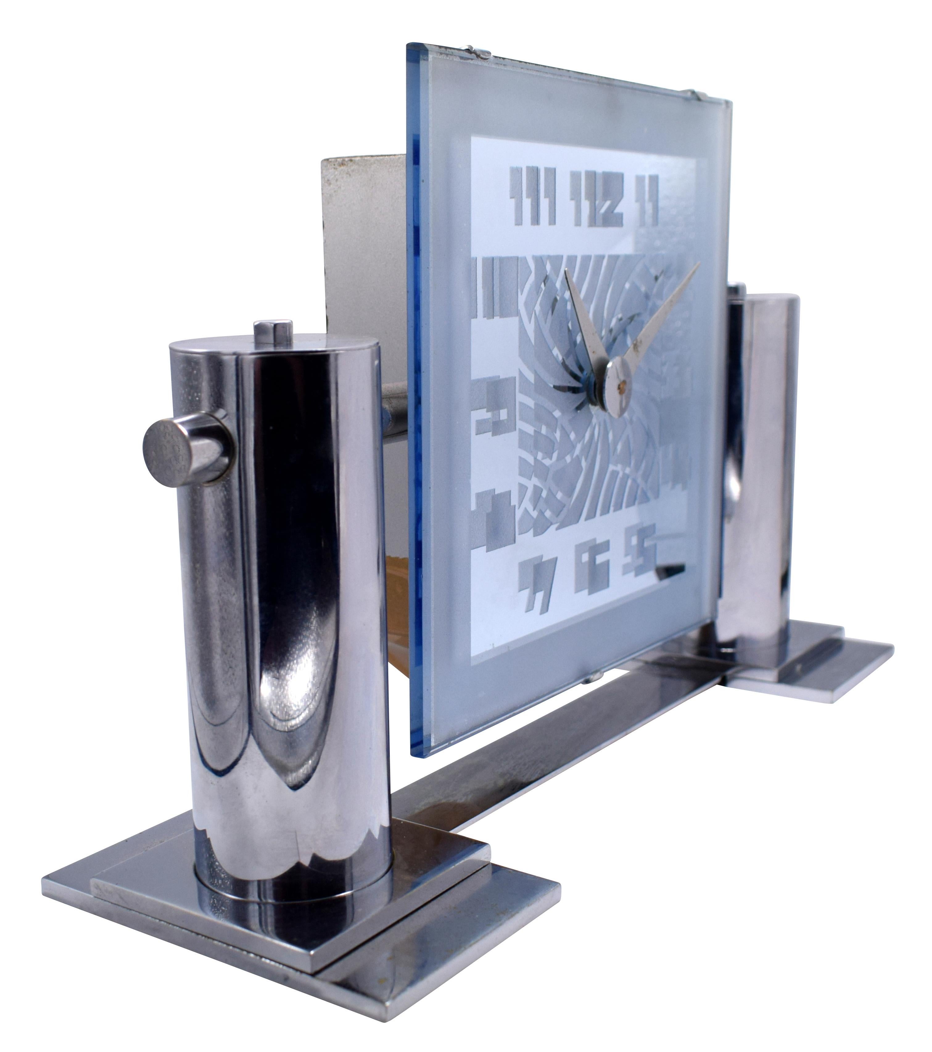 Art Deco Large and Impressive Modernist Mantle Mirrored Clock, circa 1930 For Sale