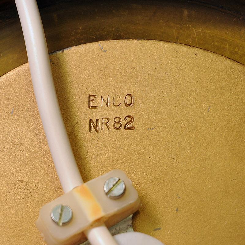 Große und schöne Tischlampe aus Messing aus der Mitte des Jahrhunderts von Enco, Schweden, 1960er Jahre im Angebot 2