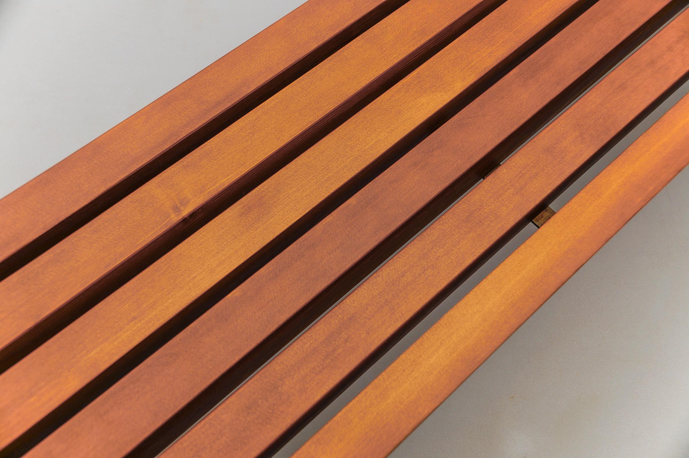Large and Massive Wood Slatted Bench from the 1960s, Scandinavian For Sale 10