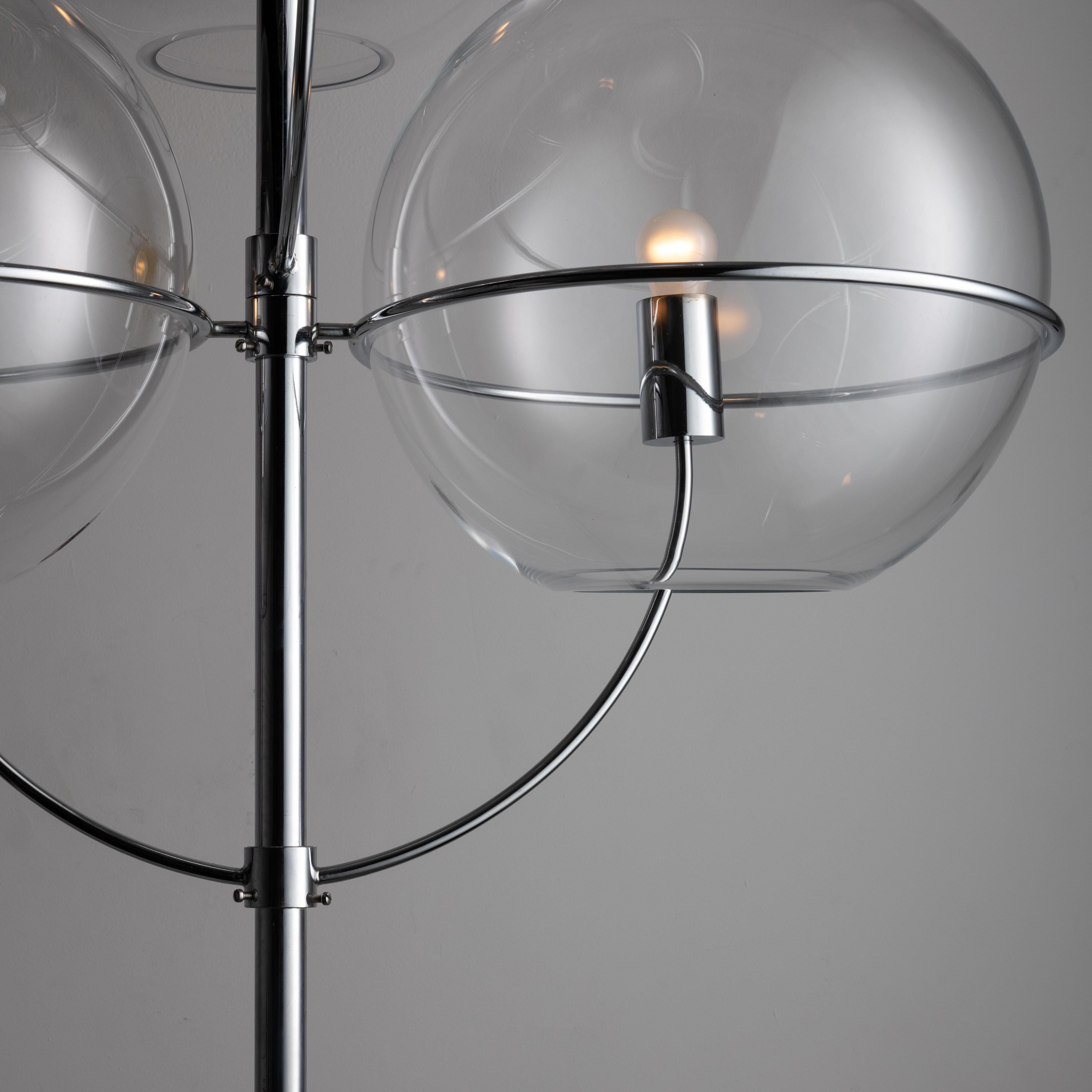 Polished Large and Rare 'Lyndon' Floor Lamp by Vico Magistretti for Knoll For Sale