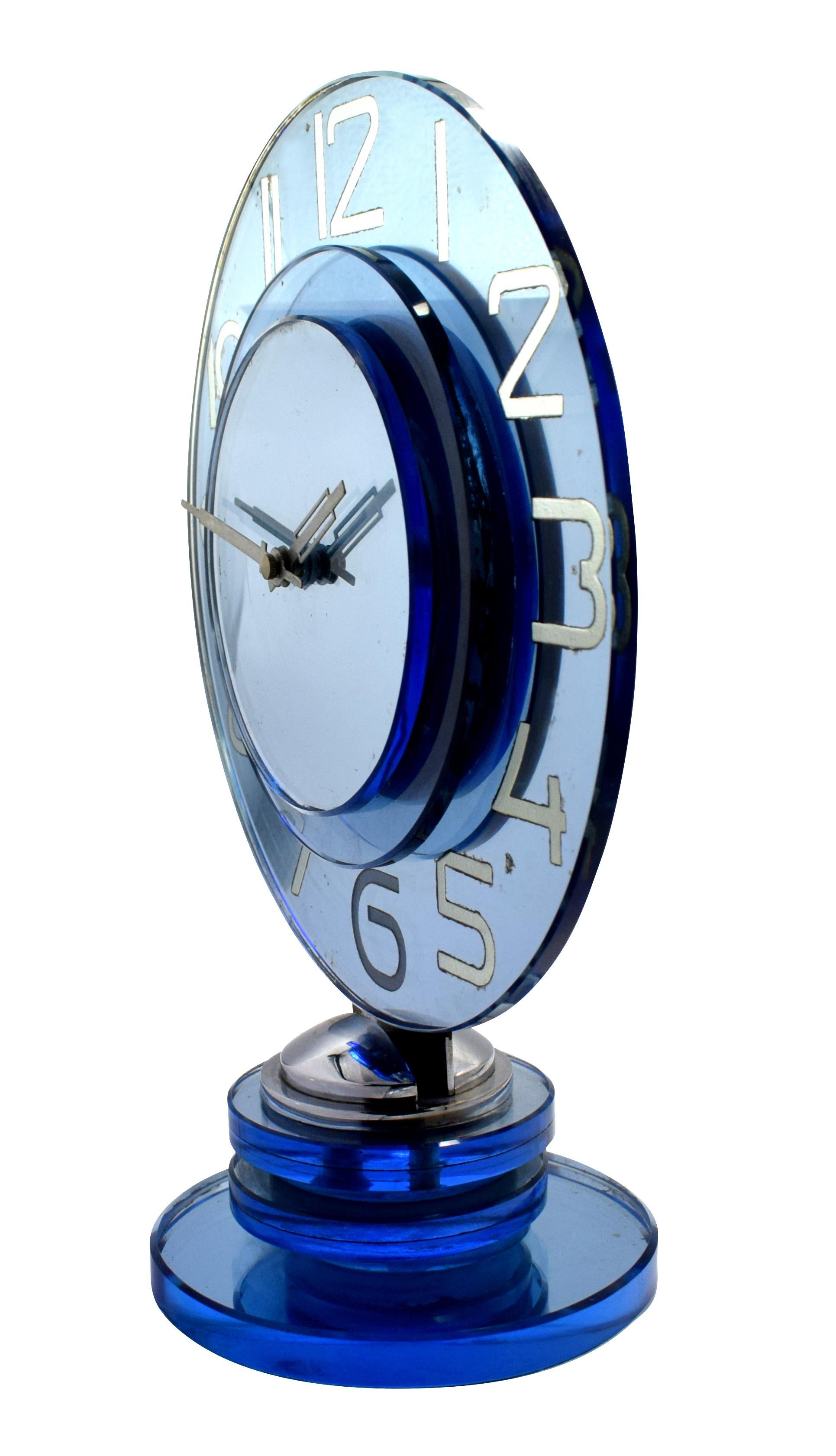 For your consideration is this fabulous 1930s modernist clock originating from Belgium and is etched into the glass on the bottom edge 'Made in Belgium'. You only have to do the Minimalist of researching to find out how rare these clocks are, they