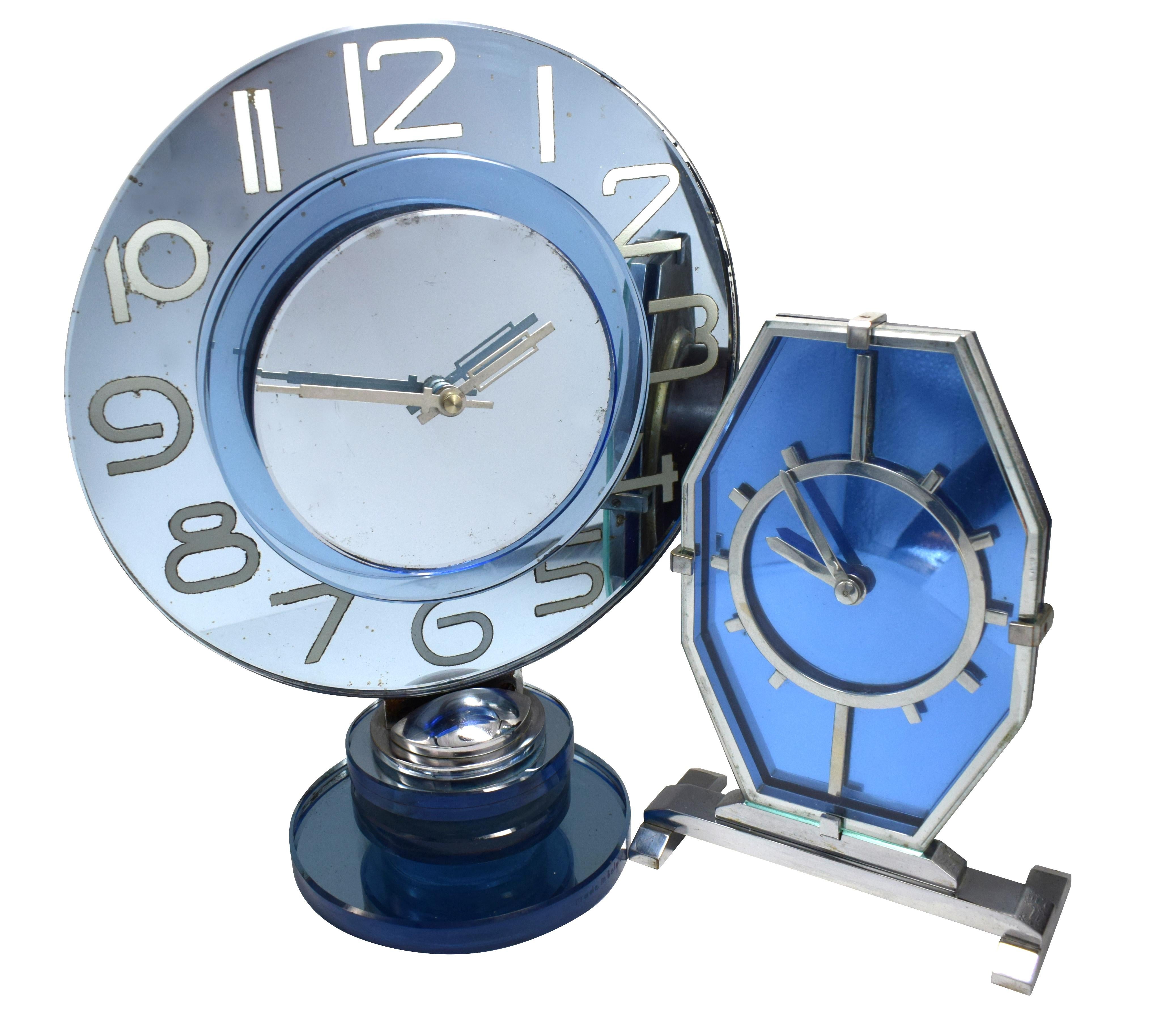 Large and Rare Model Modernist Art Deco Blue Mirror Clock, circa 1935 In Good Condition For Sale In Devon, England