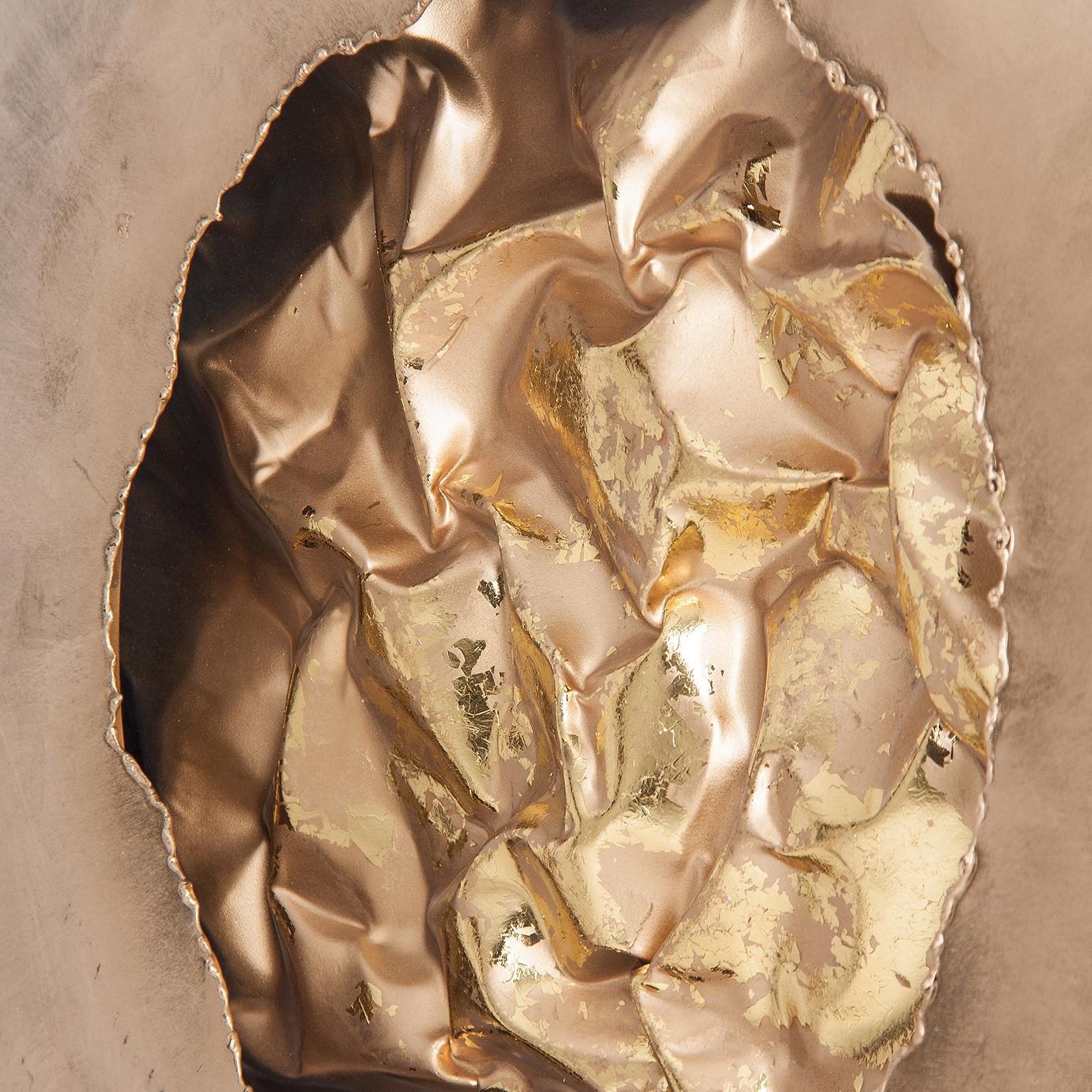Große und runde Wandleuchte aus goldfarbenem Metall (Art déco) im Angebot