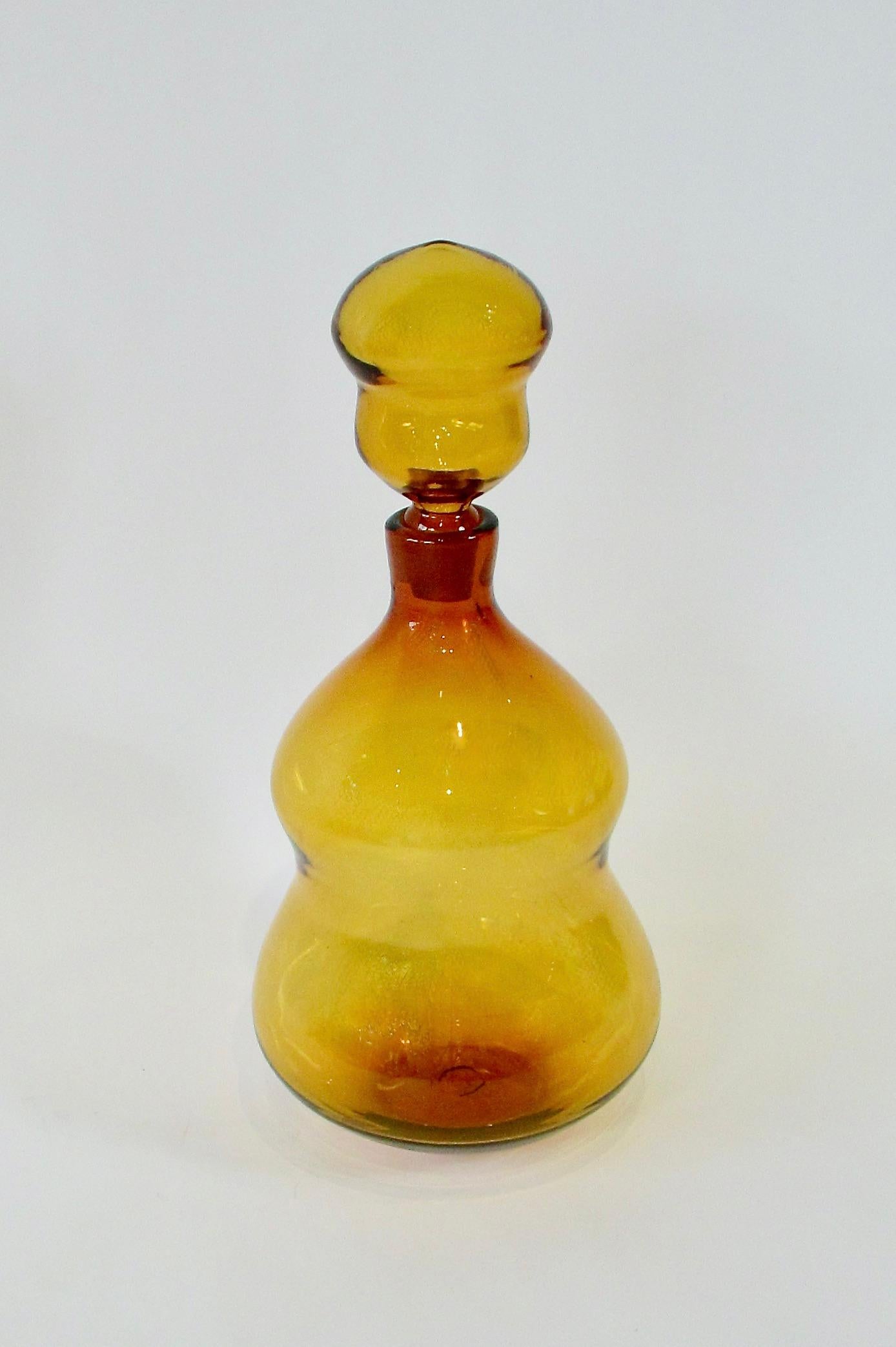 American Large and scarce amber tone Blenko bottle with stopper For Sale