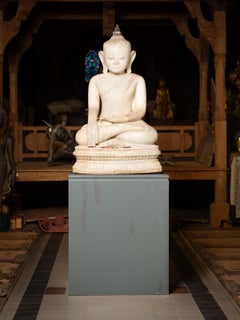 Large and special 16th-century Burmese Ava Buddha from Burma