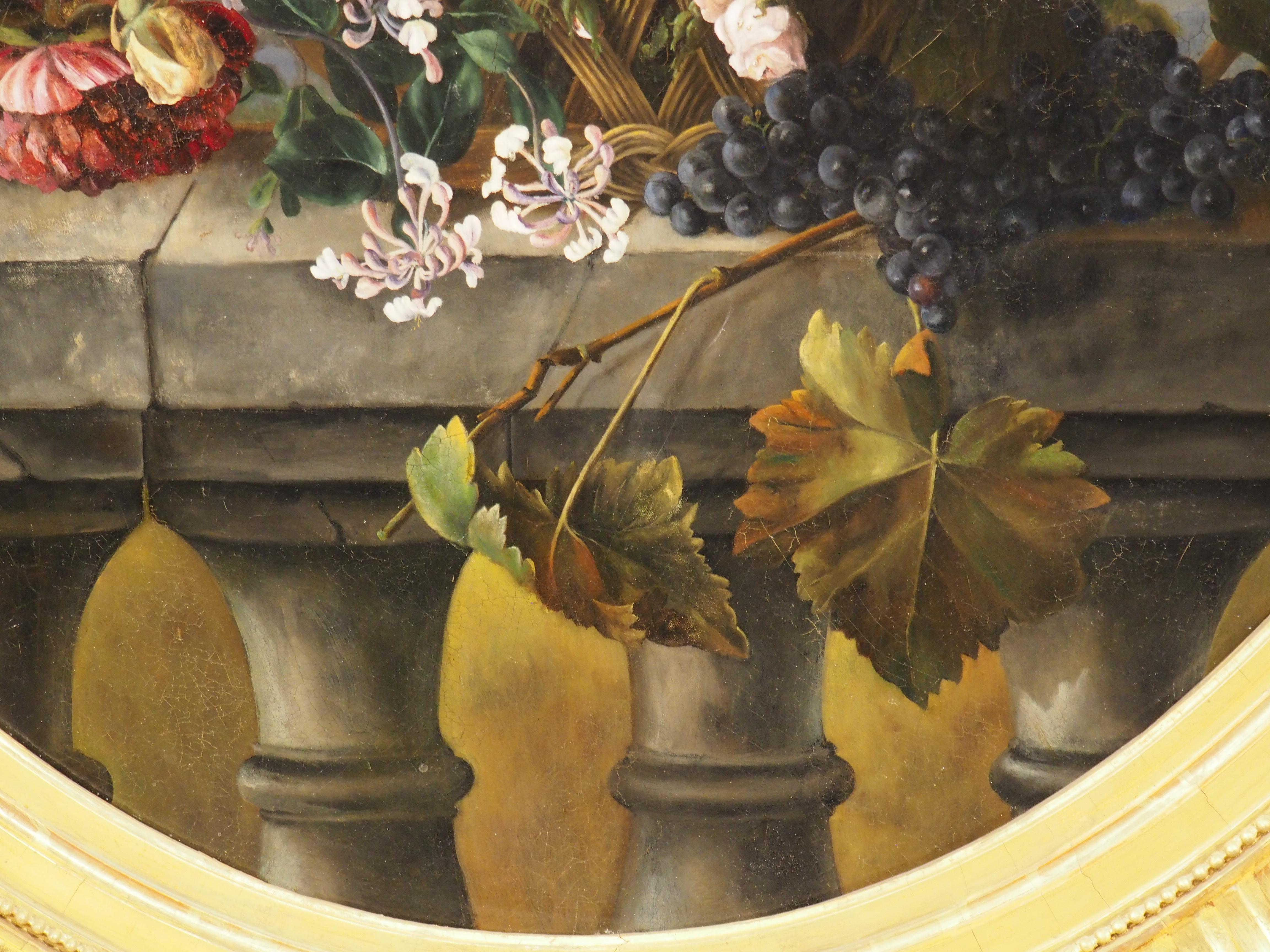 Grande y llamativo óleo ovalado francés antiguo Nature Morte Floral, c. 1850 siglo XIX en venta