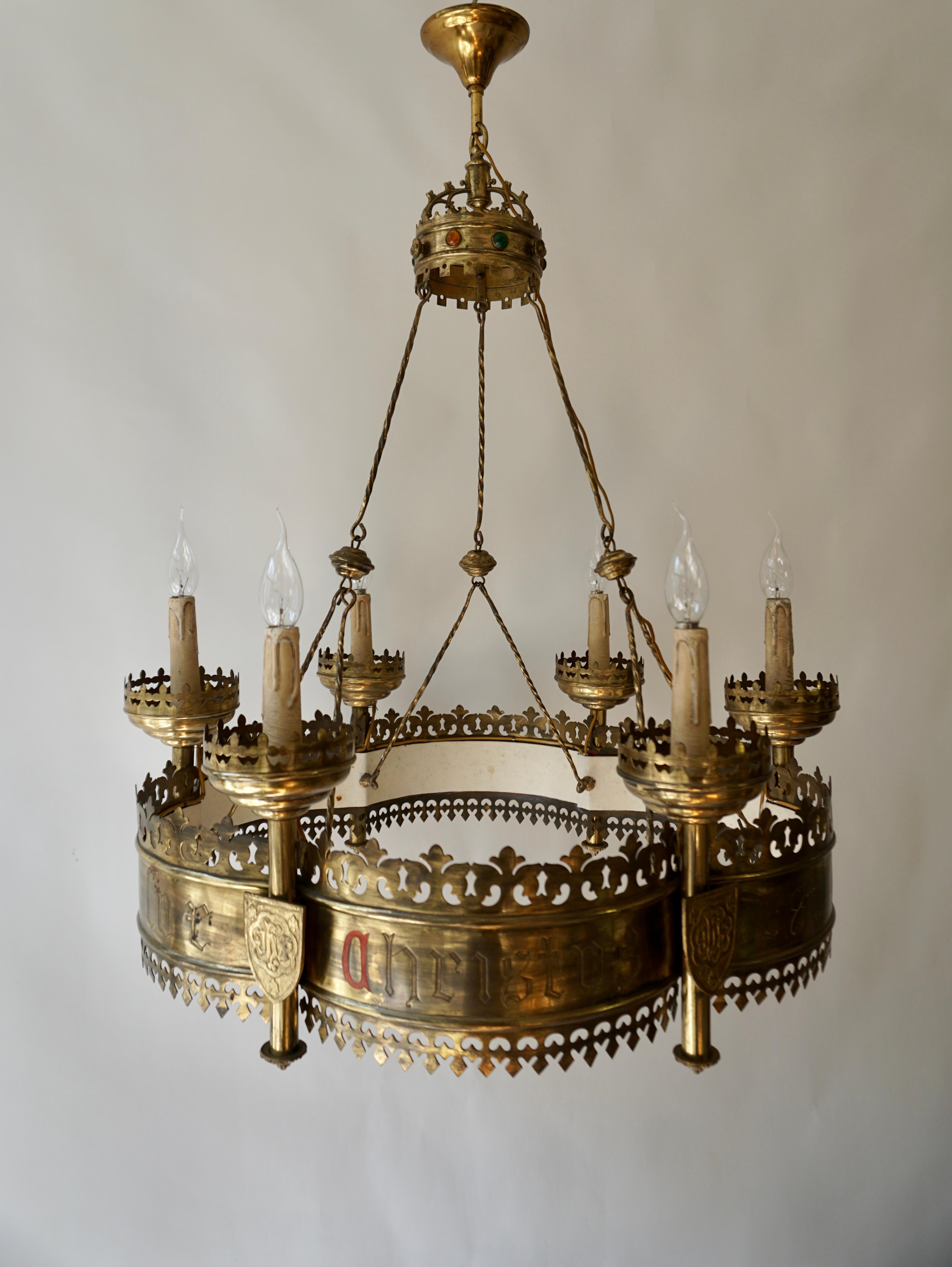Large and Striking Bronze & Brass Gothic Revival Advent Wreath Chandelier In Good Condition For Sale In Antwerp, BE