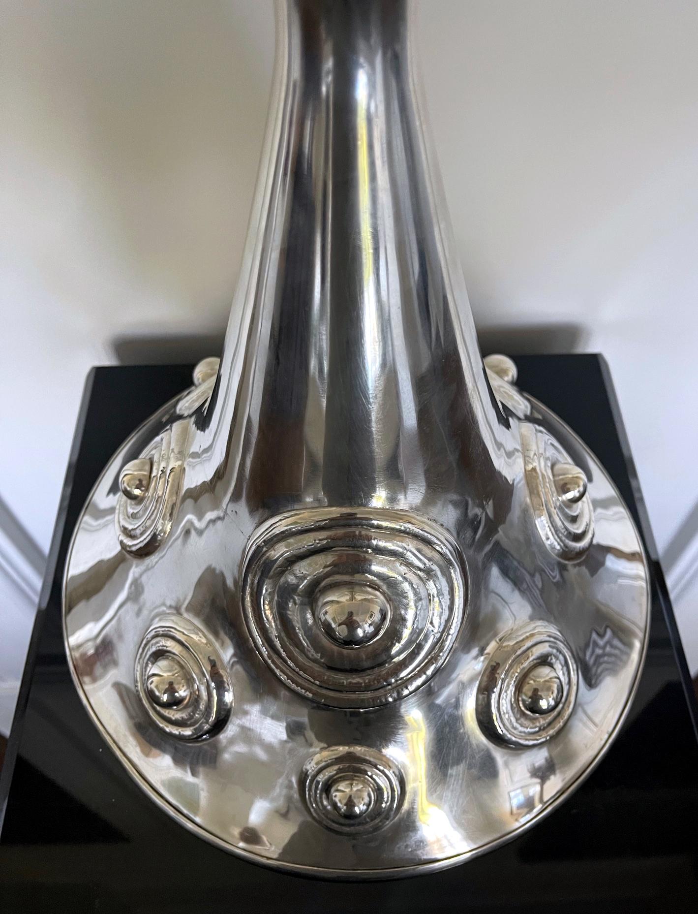 Large and Stunning Sculptural Silver Vessel Graziella Laffi For Sale 7