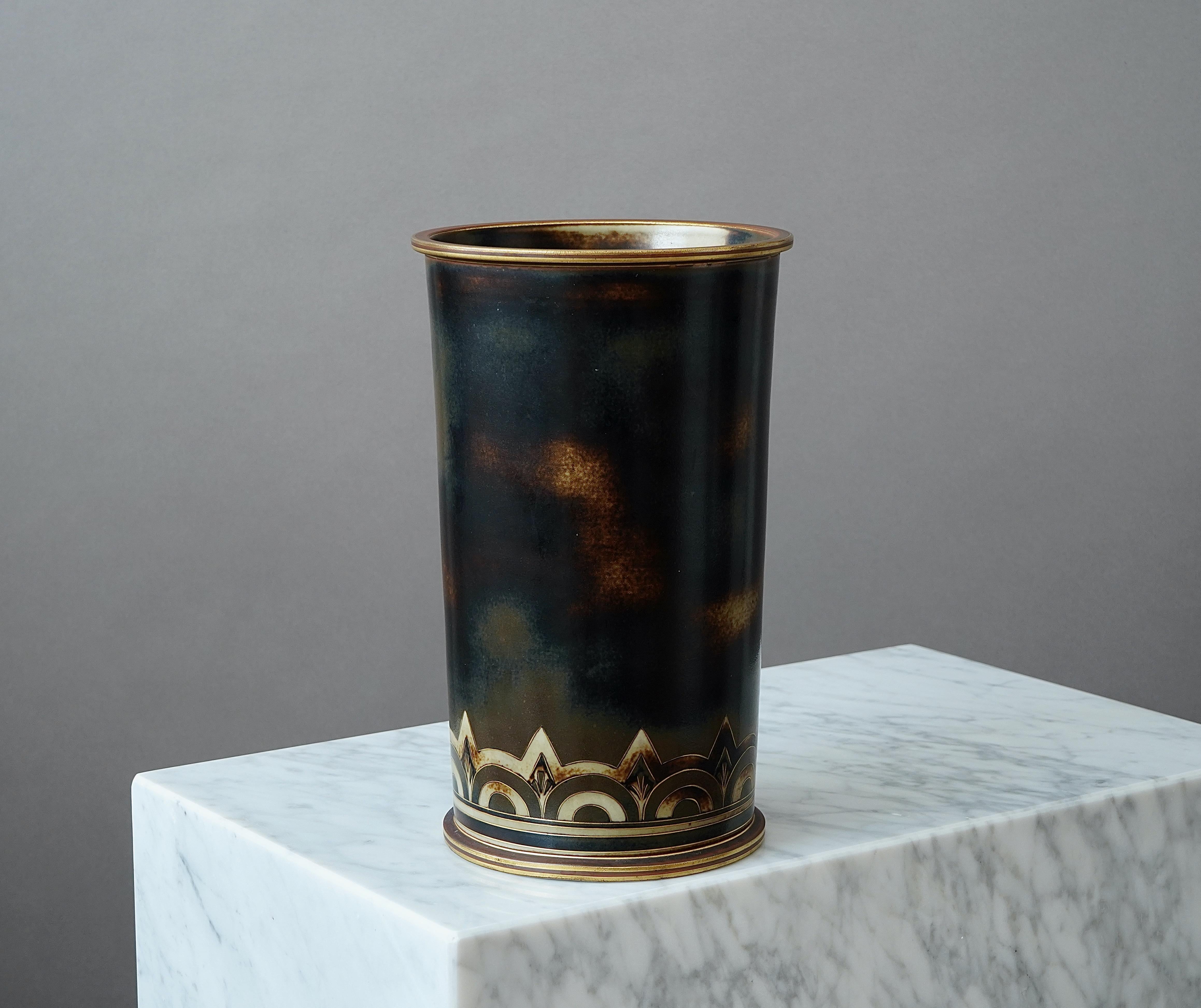 Große und einzigartige Art-Déco-Vase von Gunnar Nylund für ALP, Schweden, 1930er Jahre (Art déco) im Angebot