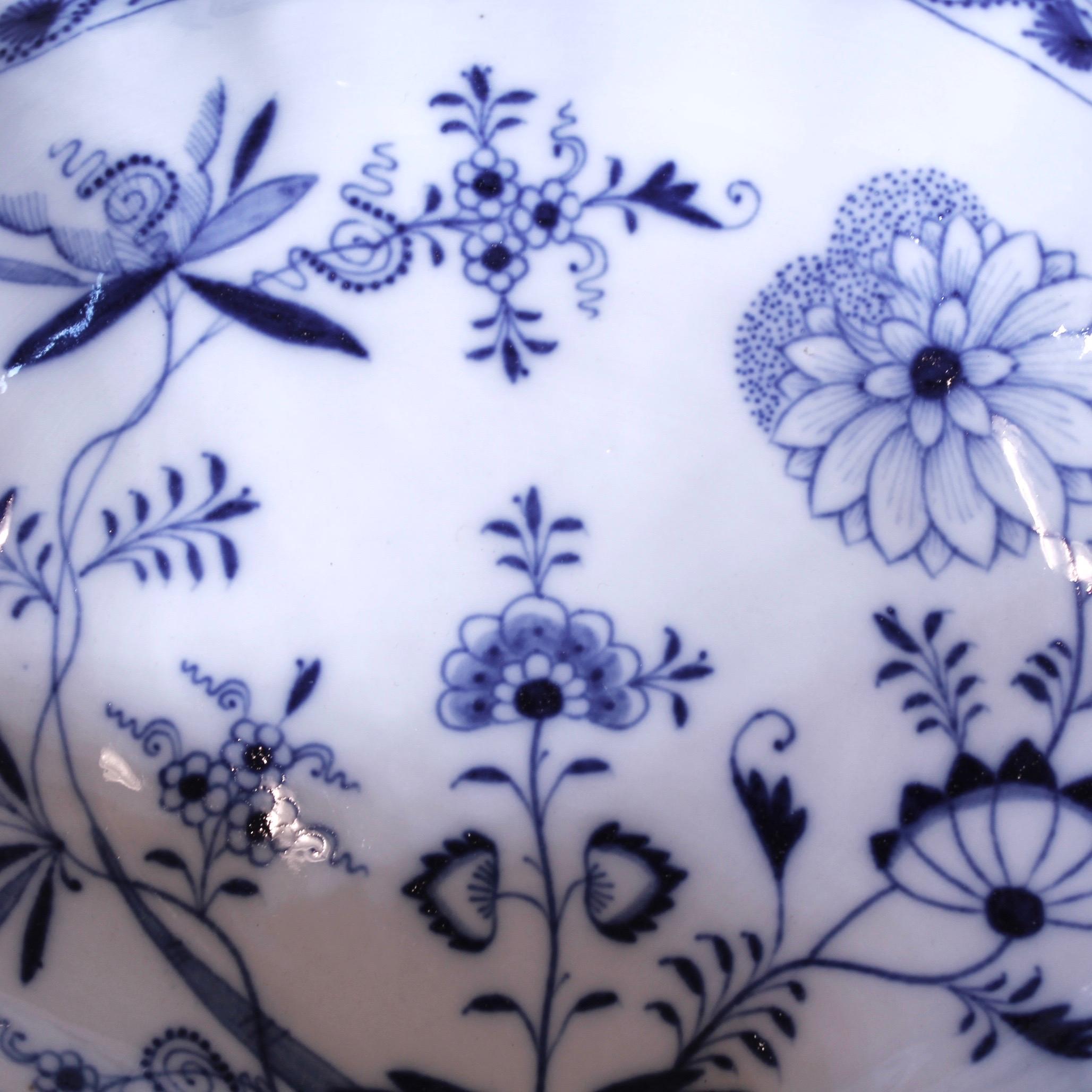 Grand bol en porcelaine de Meissen Porcelain en forme de coquillage, 19ème siècle en vente 3
