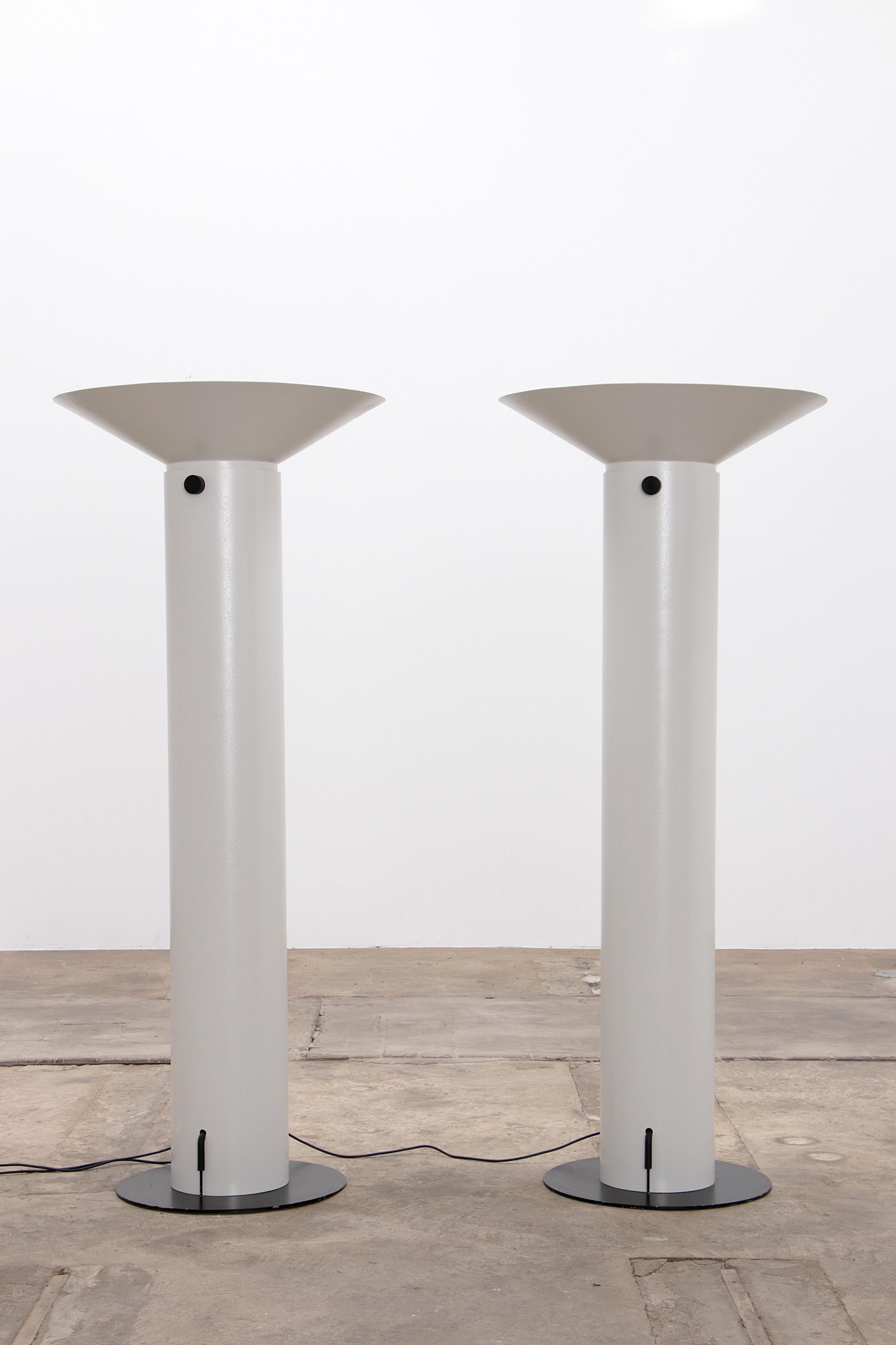 Mid-Century Modern Large and Very Rare Big White Floor Lamps by Elio Martinelli, 1960 Italy For Sale