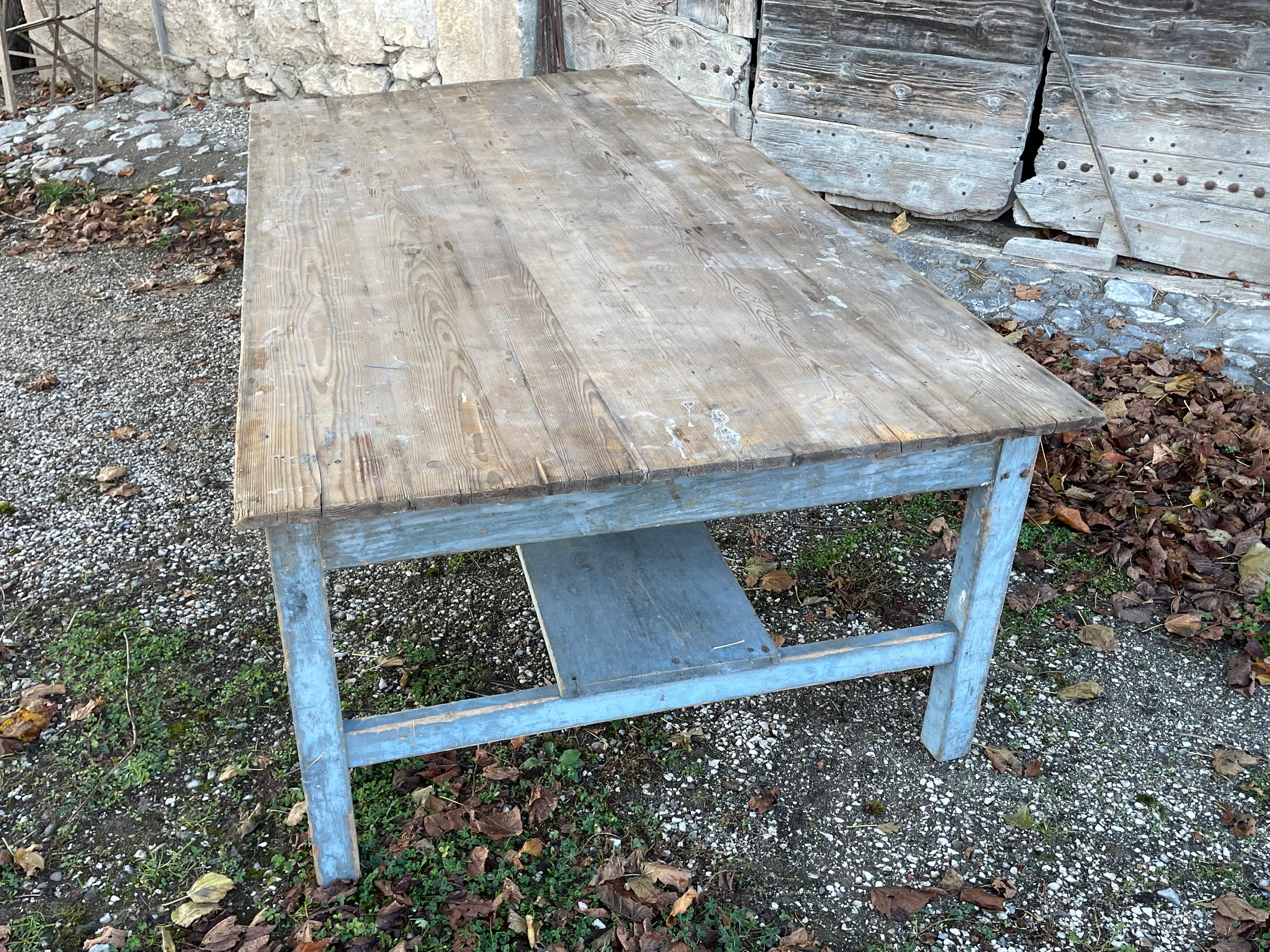 Large and wide old farm table For Sale 2