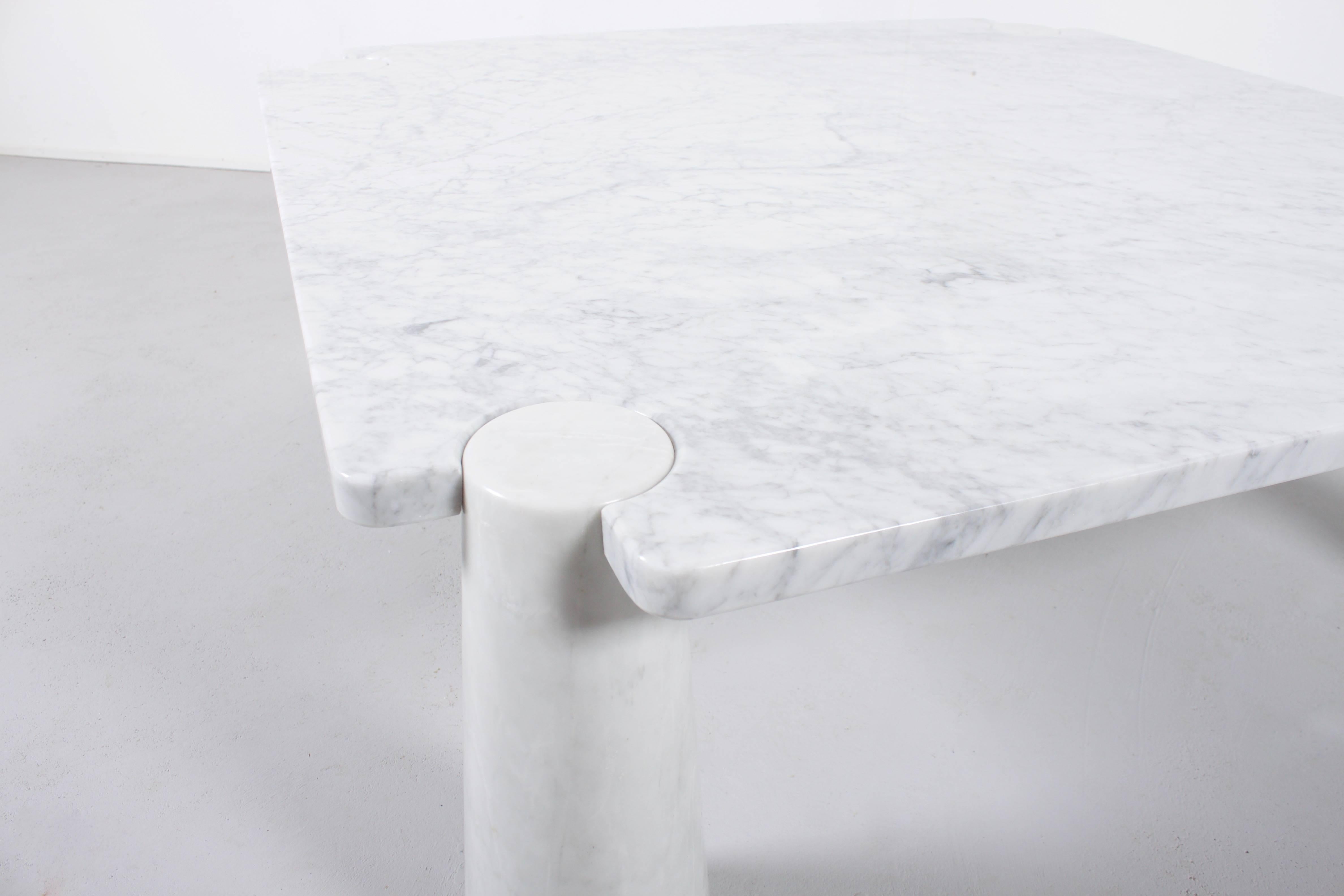 Italian Large Angelo Mangiarotti ‘Eros’ Coffee Table for Skipper, Carrara Marble