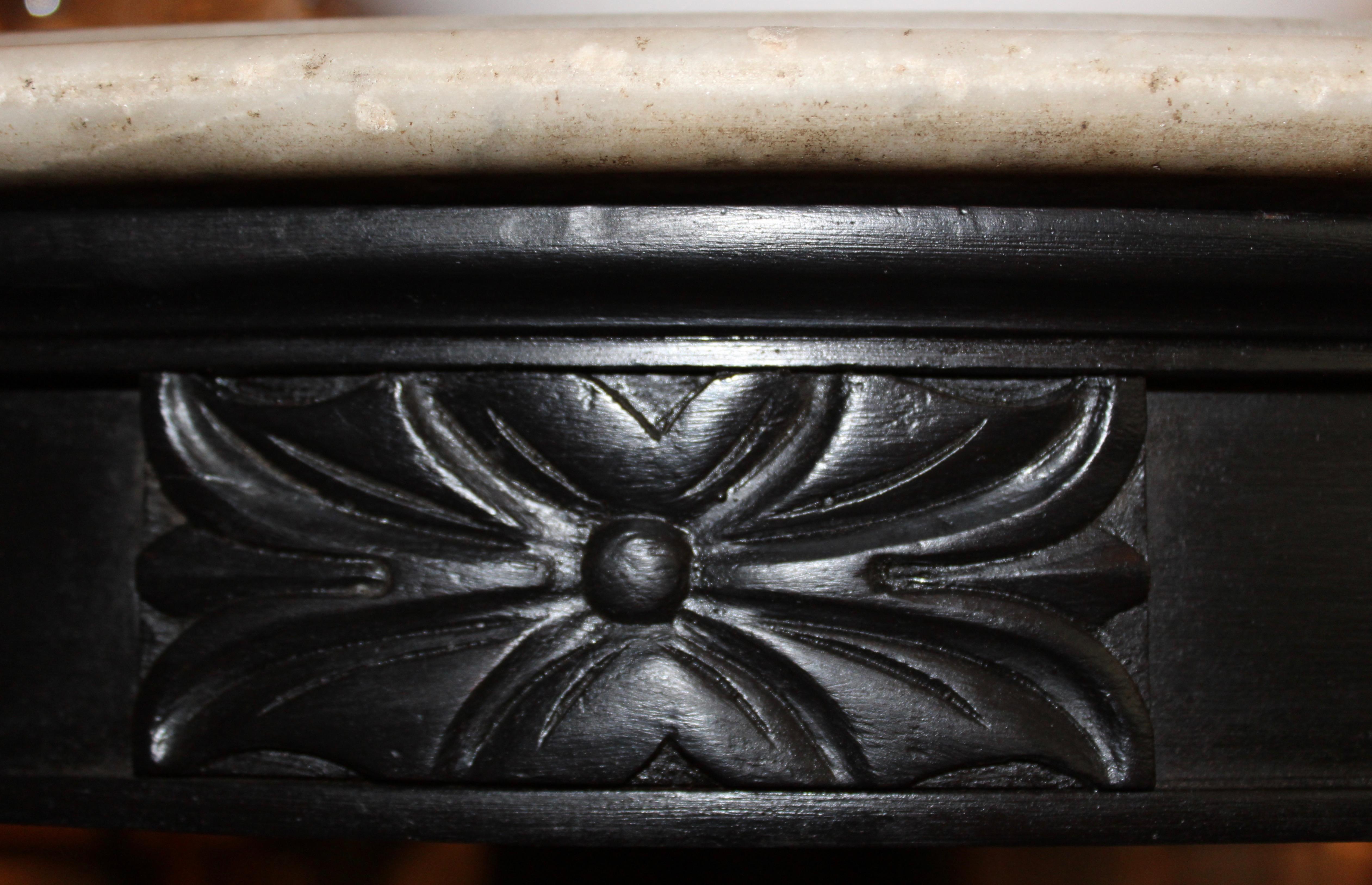 Large Anglo-Indian Ebonized Centre Table, Early 20th Century For Sale 1