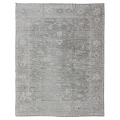 Grand tapis Angora Oushak avec un motif floral sur toute sa surface par Keivan Woven Art