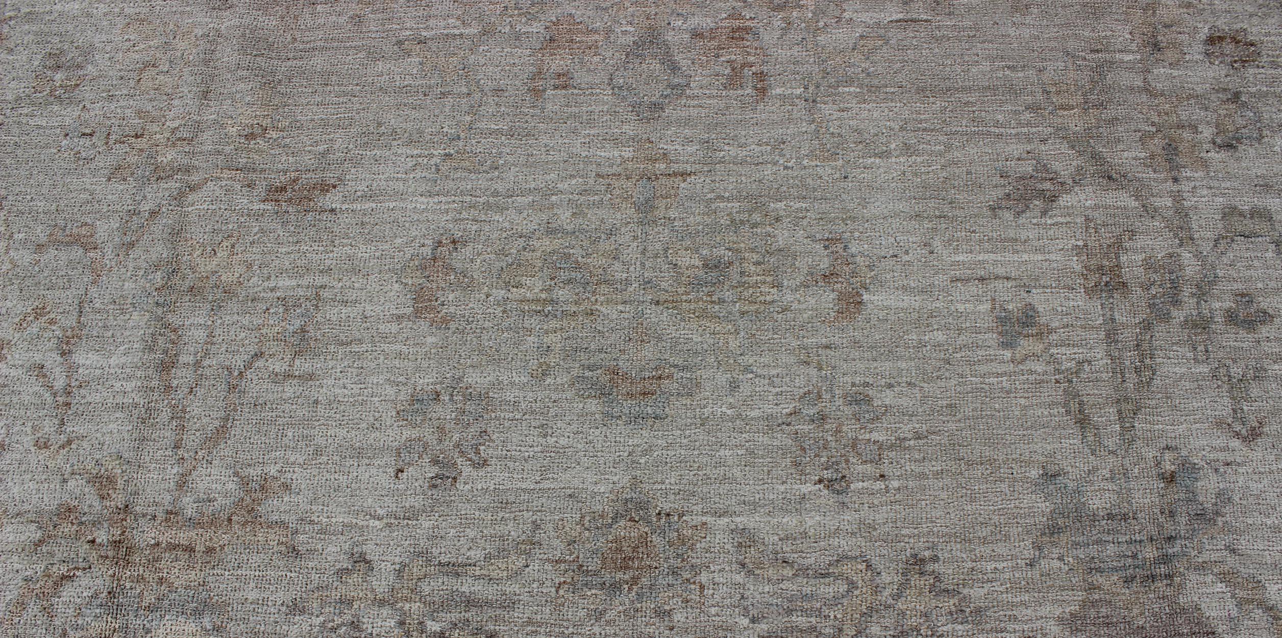 Large Angora Oushak Turkish Rug in Cream, Taupe, Silver, and Hints of Faded Blue For Sale 6