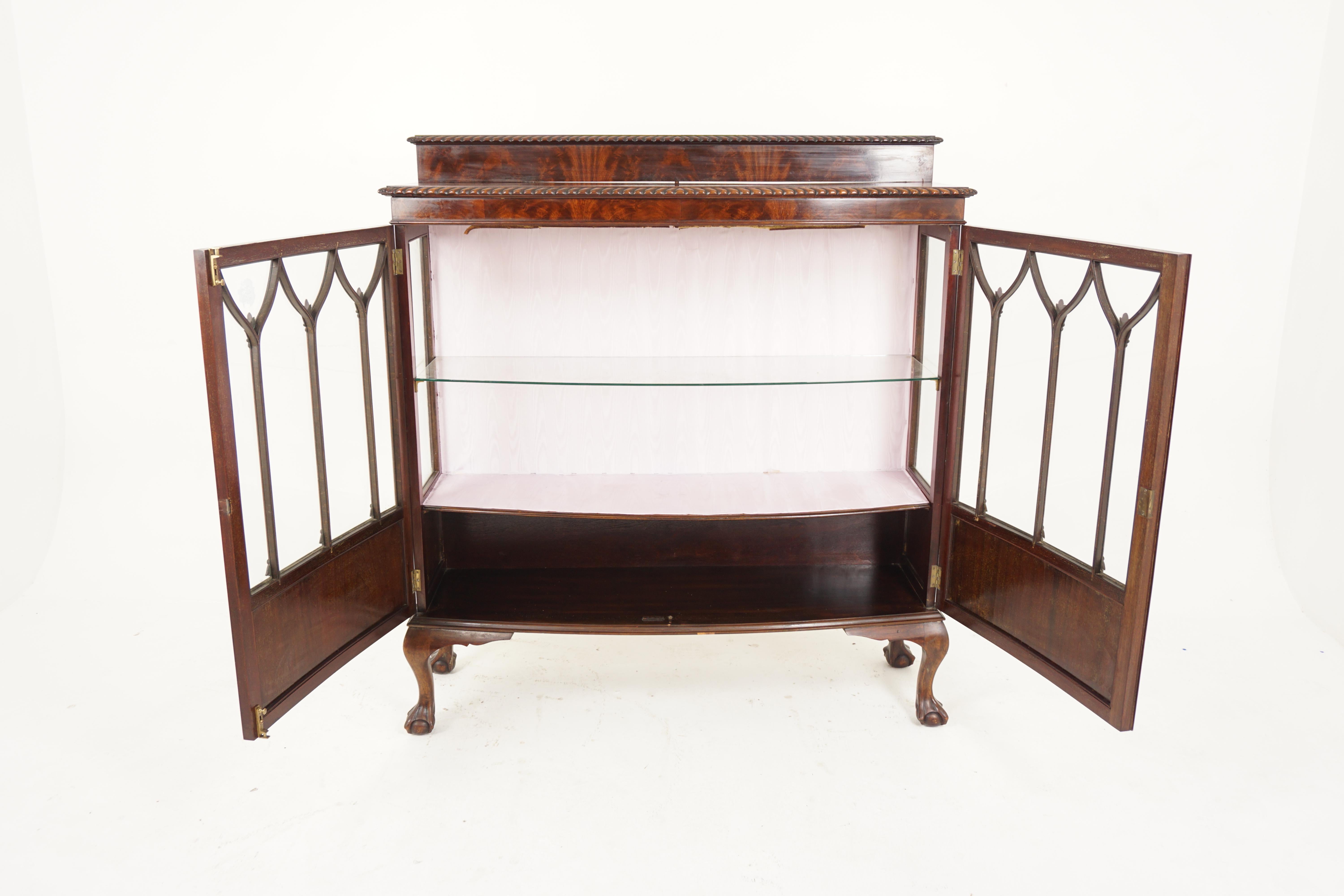 Large Ant, Walnut Bow Front Display Cabinet, China Cabinet, Scotland 1910, H807 In Good Condition In Vancouver, BC