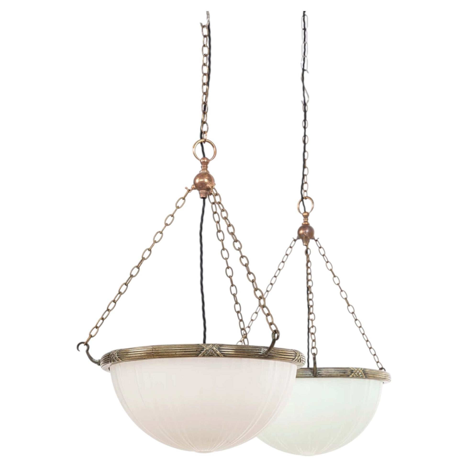 Große antike 14" GEC Mondstein Opalglas Plafonnier Light Pendelleuchte, C.1930
