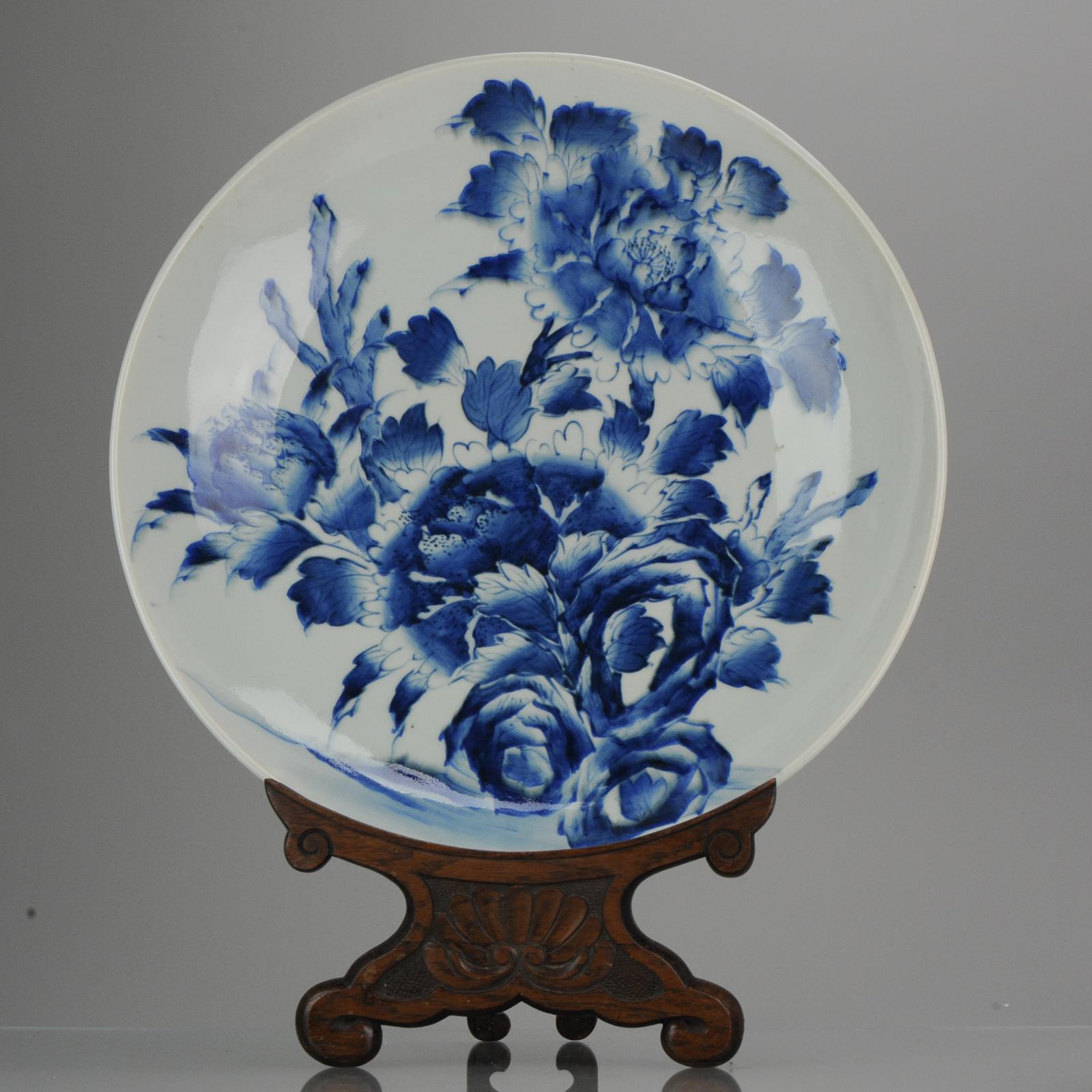 Chinese Large Antique 18/19th C Japanese Edo Porcelain Blue White Floral Charger For Sale