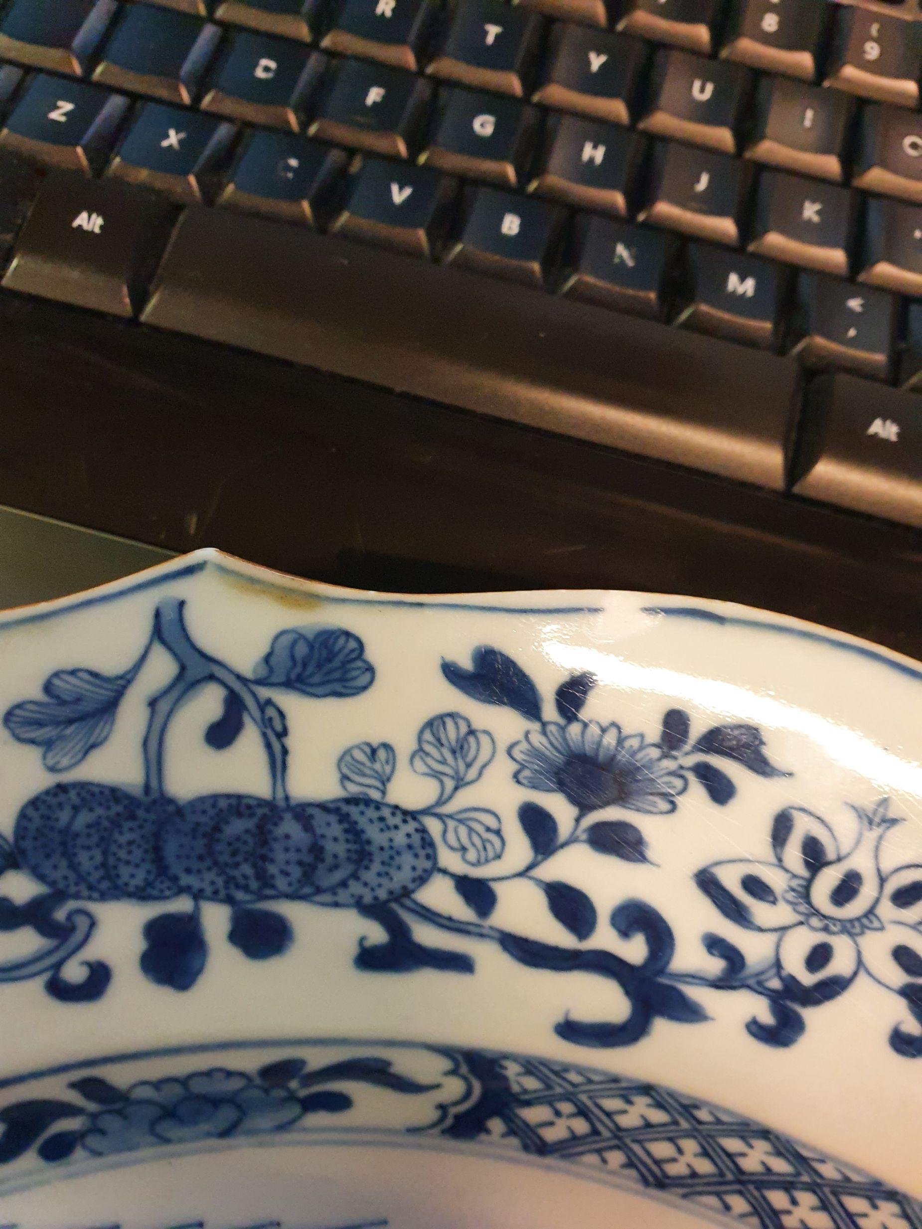 Large Antique 18C Serving Platter Qing Chinese Porcelain China Landscape Scene For Sale 9