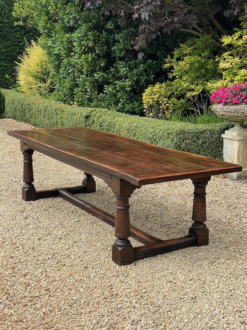 Large Antique 18th Century Design Oak Refectory Dining Table & Twelve Chairs In Good Condition In Longdon, Tewkesbury