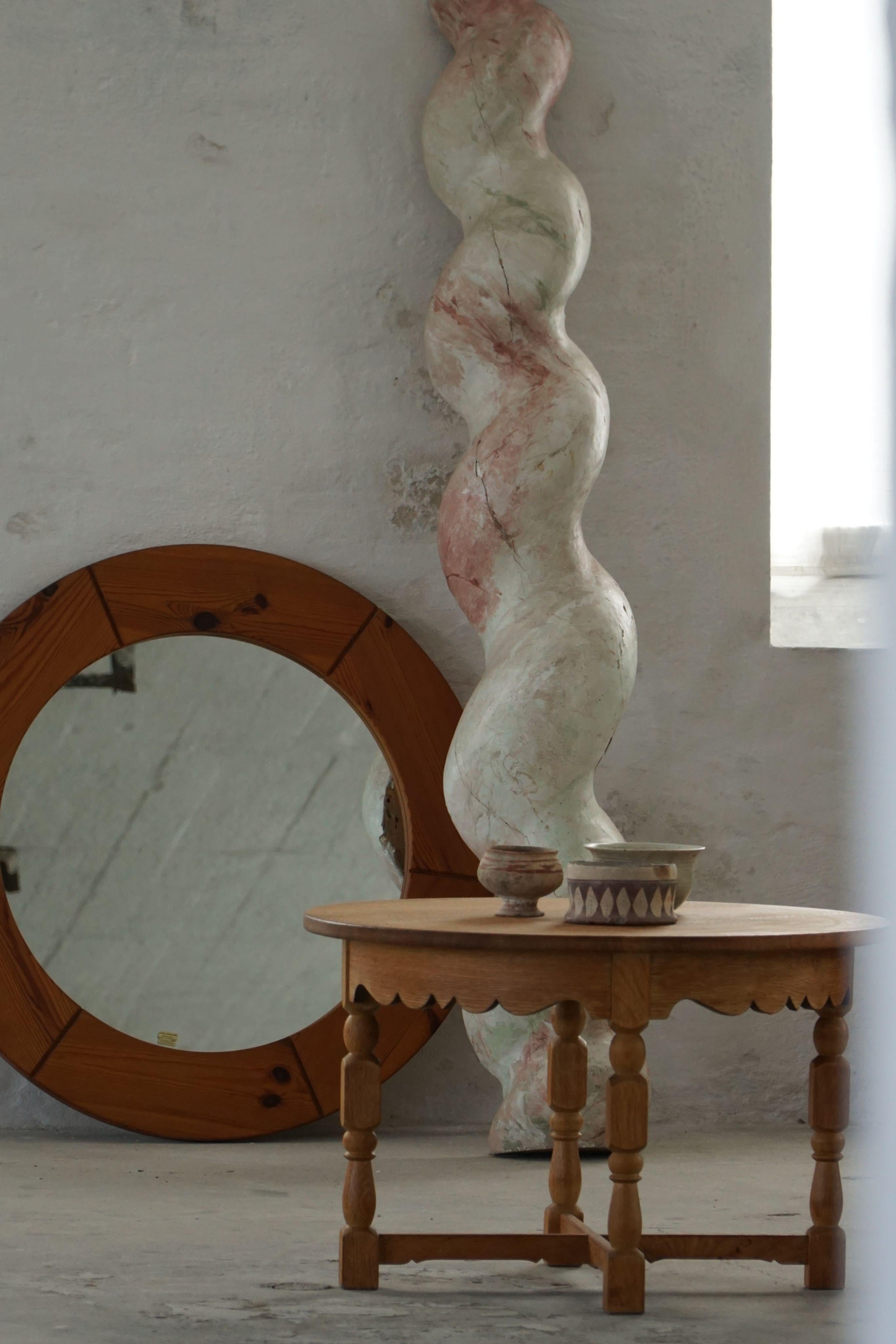 Large Antique 18th Century Italian Sculptural Wooden Barley Twisted Pedestal In Fair Condition For Sale In Odense, DK