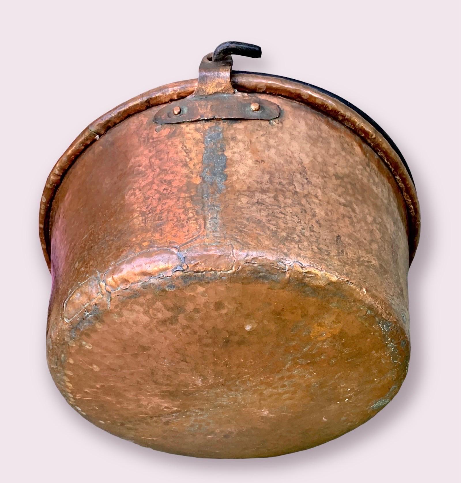 Large Antique 19th C. French Copper Cauldron In Good Condition In New Orleans, LA