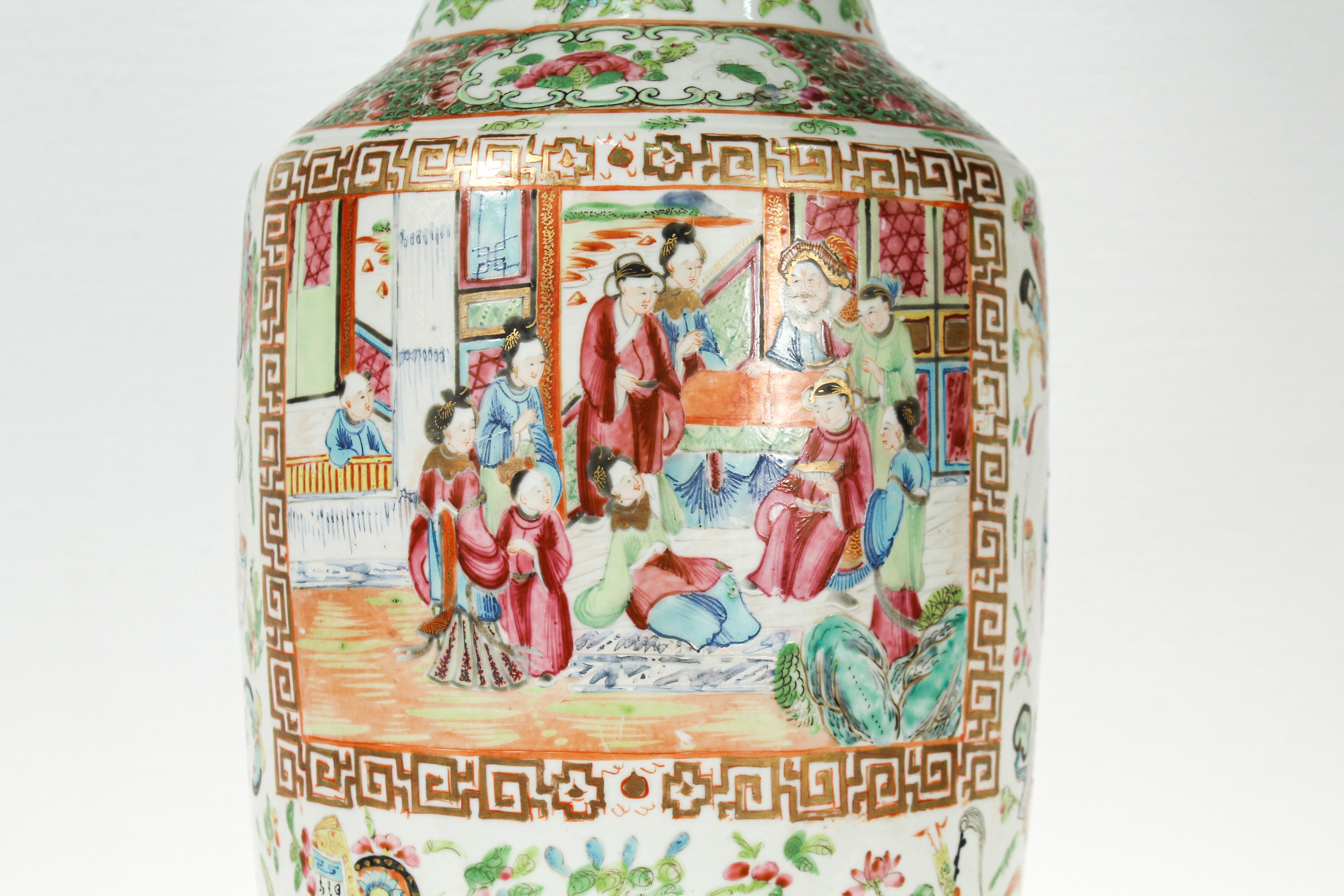 Large Antique 19th Century Chinese Rose Mandarin Porcelain Vase For Sale 1