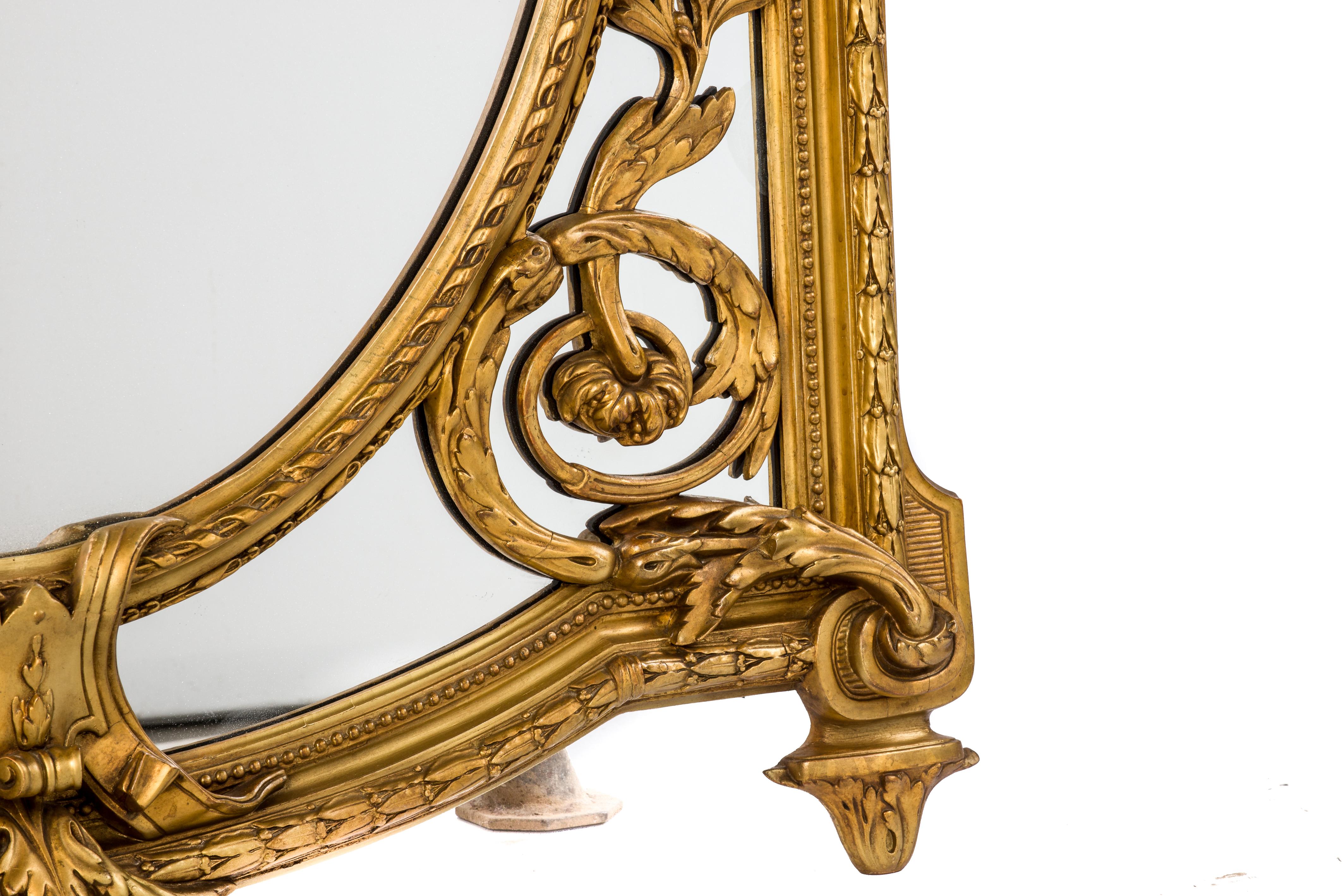 Français Grand miroir français ancien du 19ème siècle à parcloses Louis Seize doré à la feuille d'or