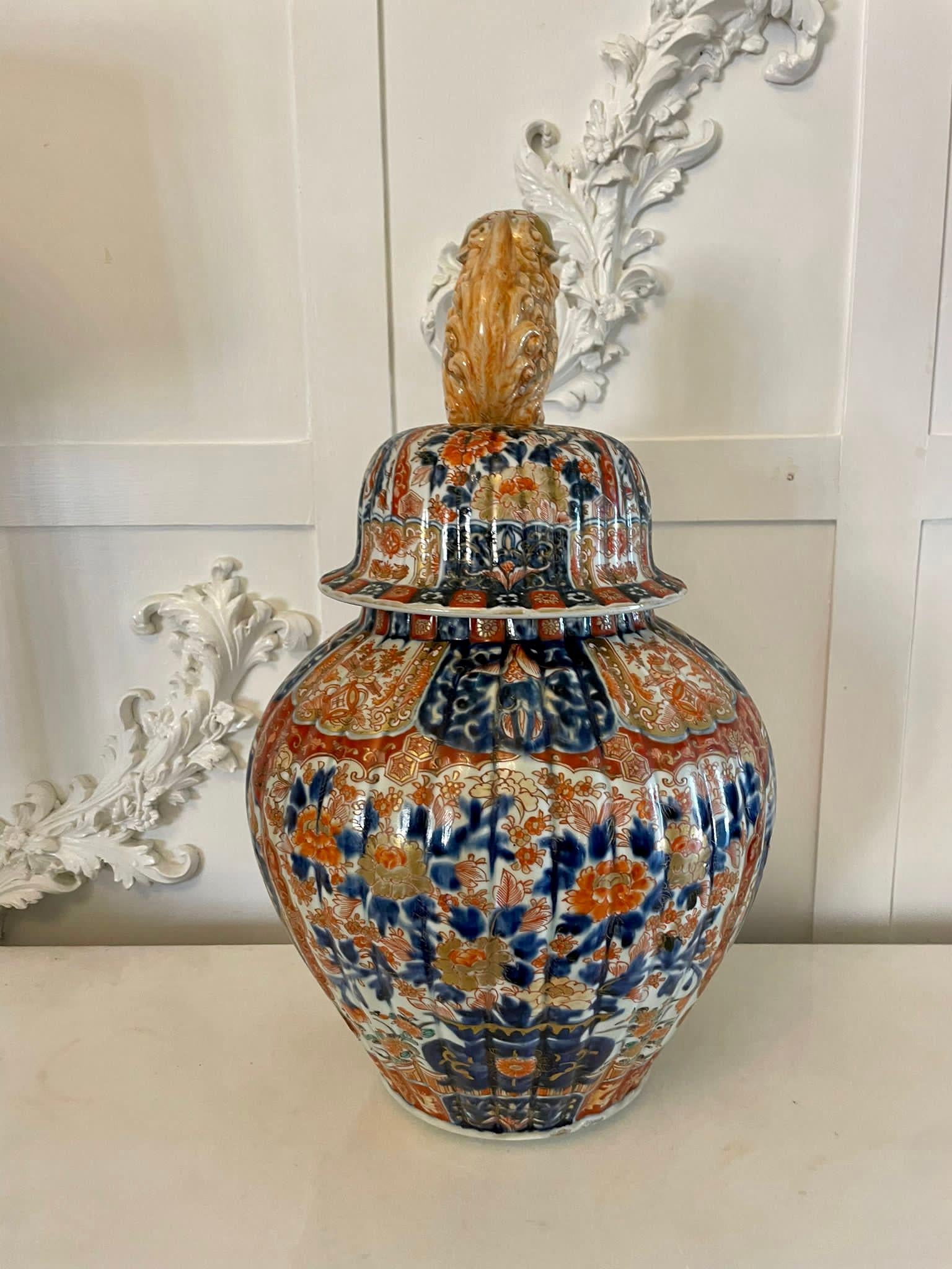 Large Antique 19th Century Quality Imari Lidded Vase For Sale 6