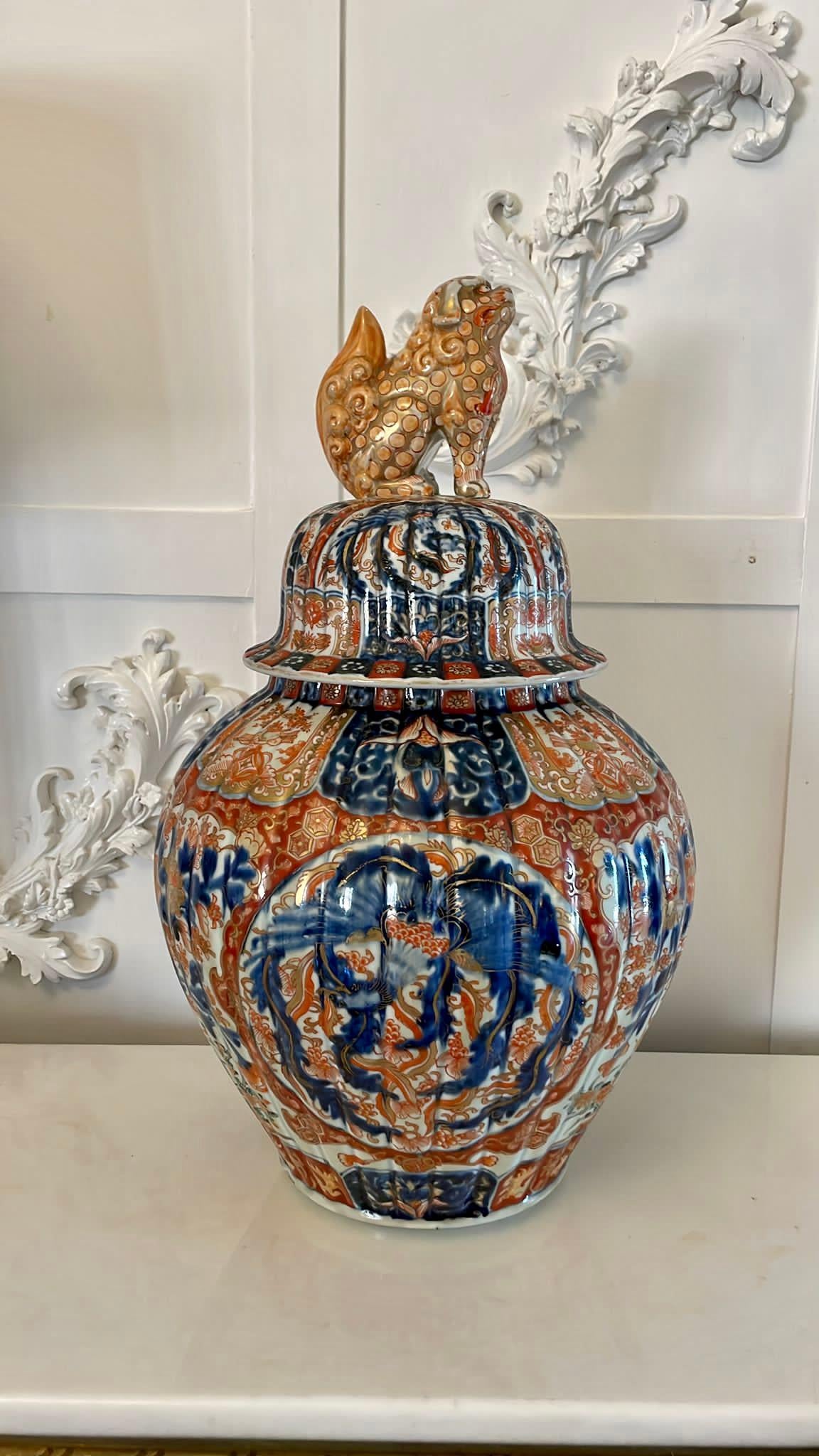 Large Antique 19th Century Quality Imari Lidded Vase For Sale 8