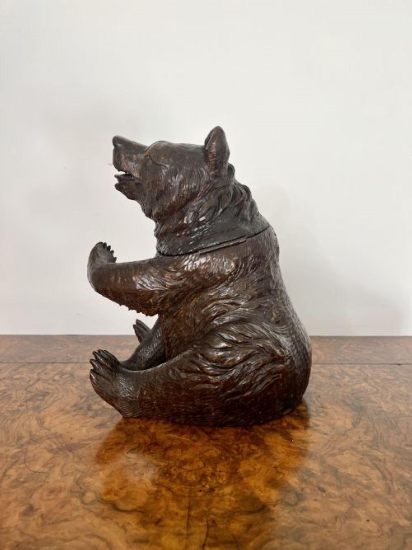 Grand ours ancien du 19e siècle de qualité victorienne sculpté Black Forest  en vente 5