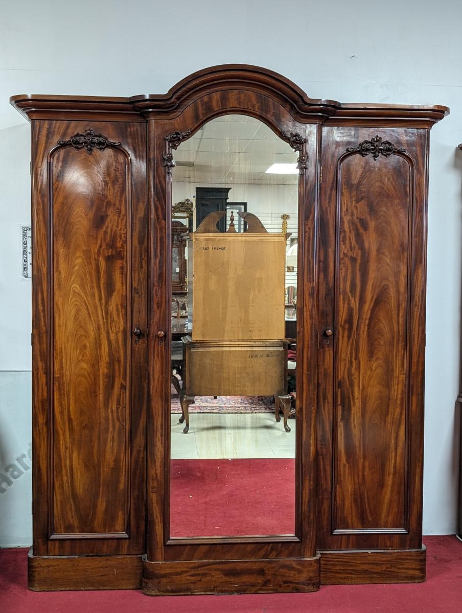 Large Antique 3 Door Armoire, Mahogany, 19th Century In Good Condition For Sale In Oakwood, GA