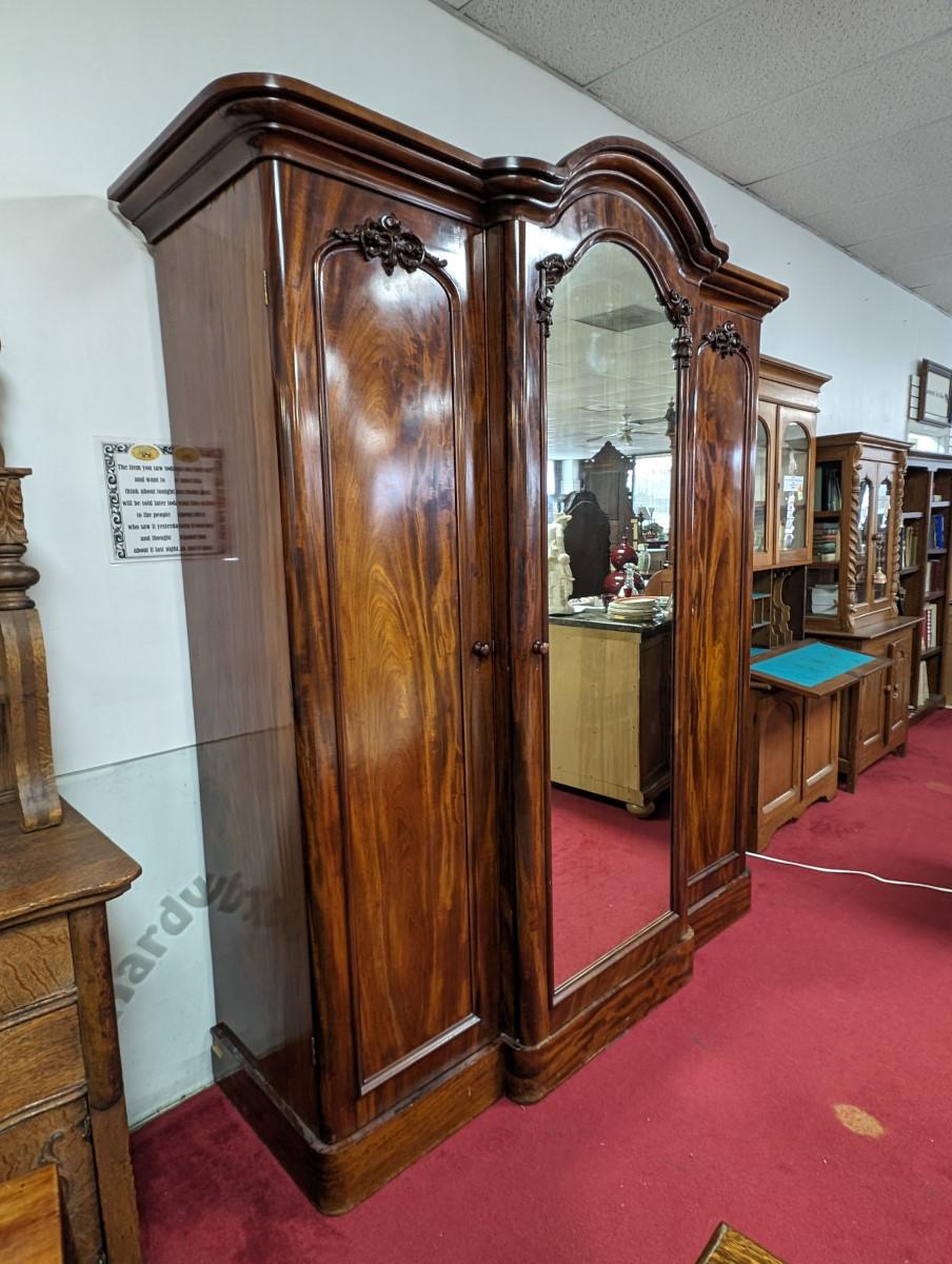 Large Antique 3 Door Armoire, Mahogany, 19th Century For Sale 3