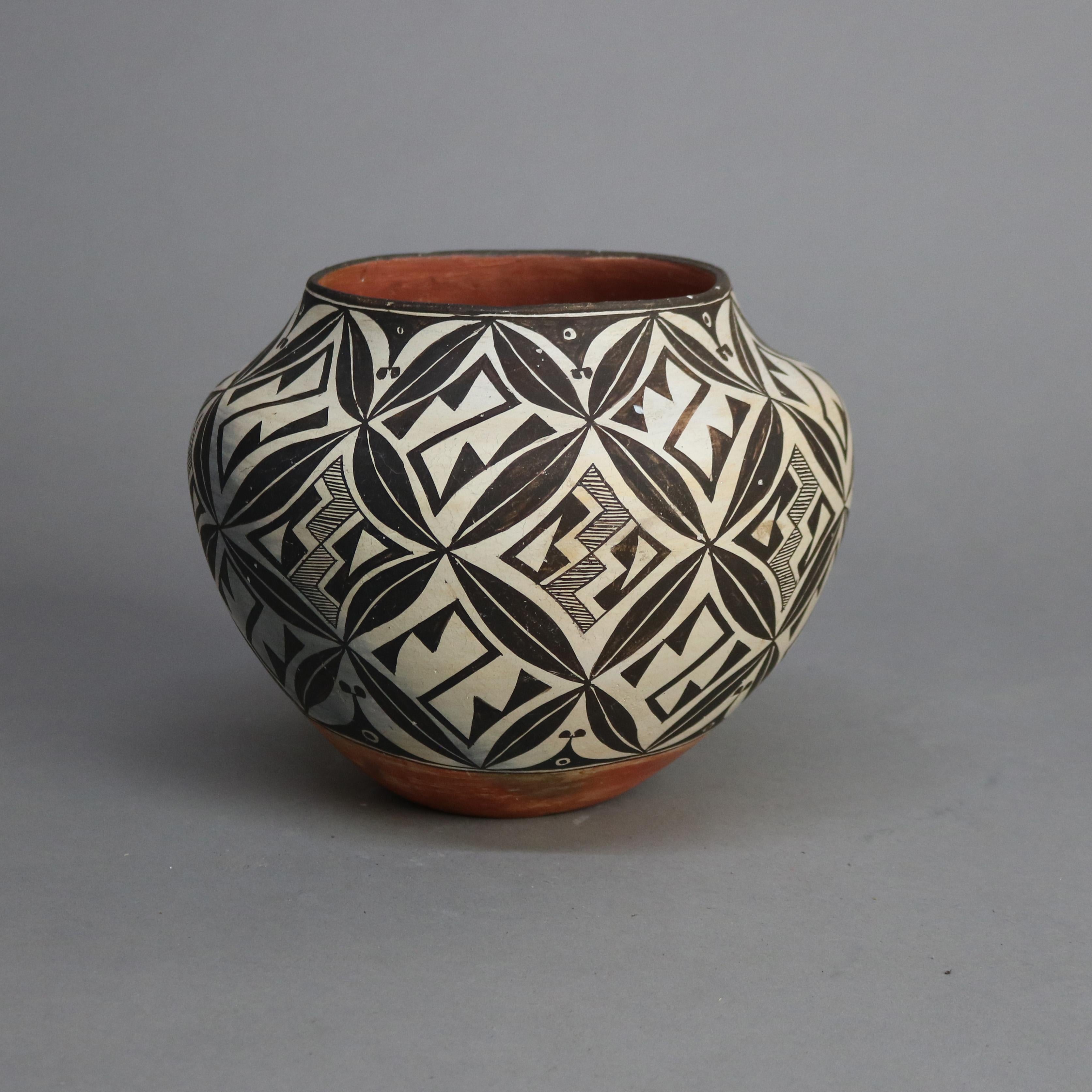 American Large Antique Acoma Pueblo Pottery Jar with Stylized Floral Pattern C1930