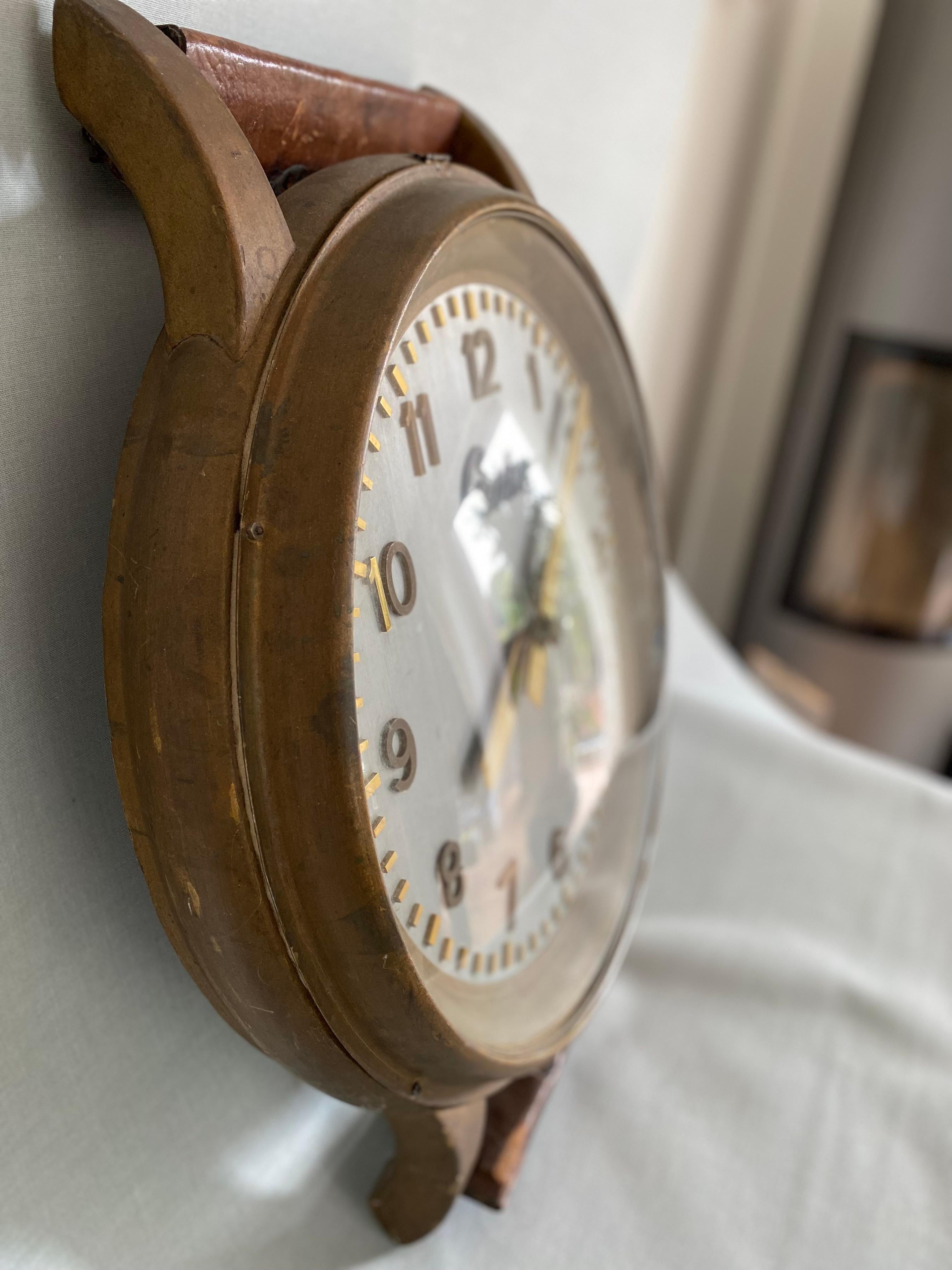 Große antike Advertisement-Armbanduhr der Schweizer Uhrmacherin „Certina“ im Angebot 3