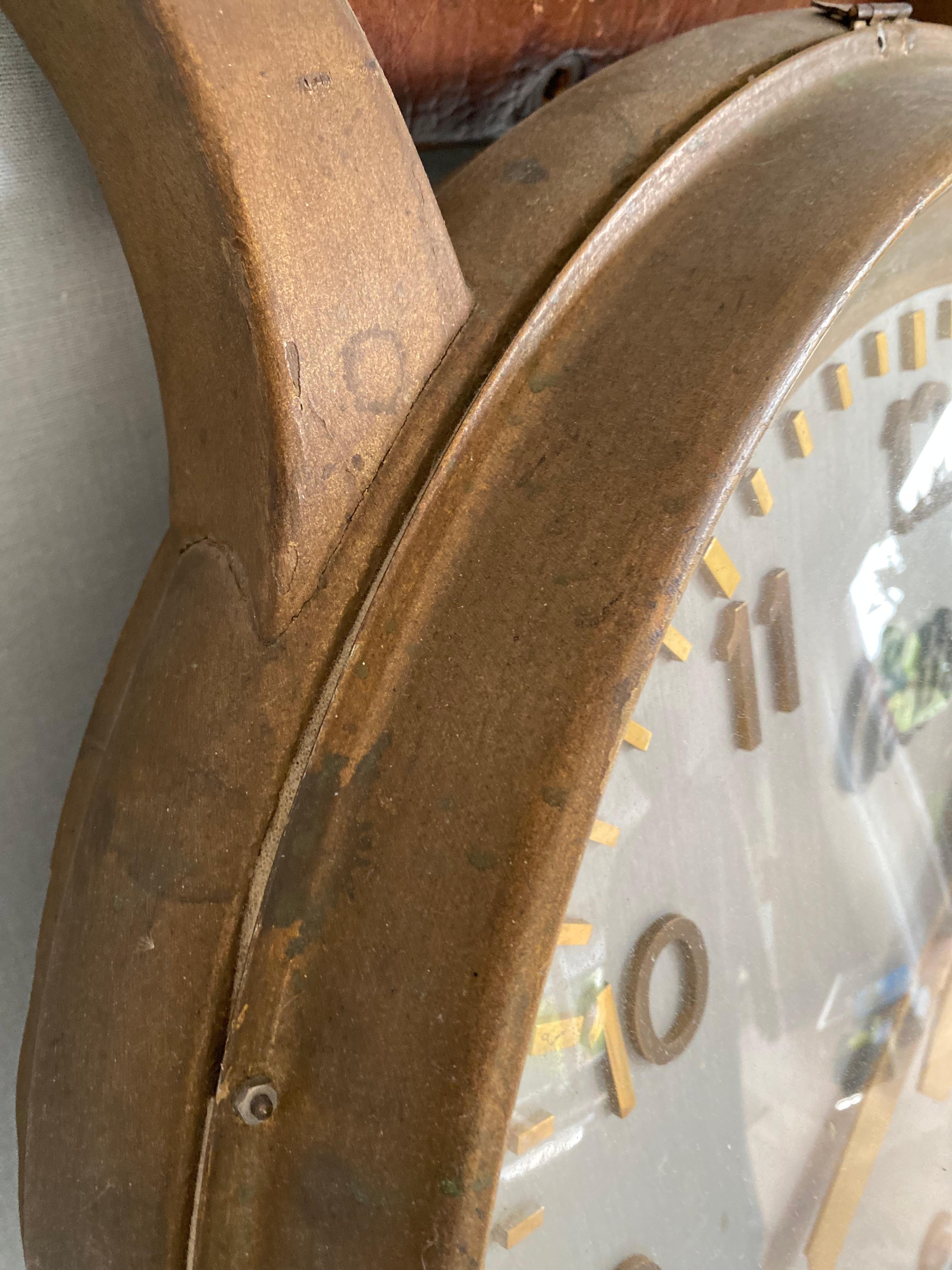 Große antike Advertisement-Armbanduhr der Schweizer Uhrmacherin „Certina“ im Angebot 11