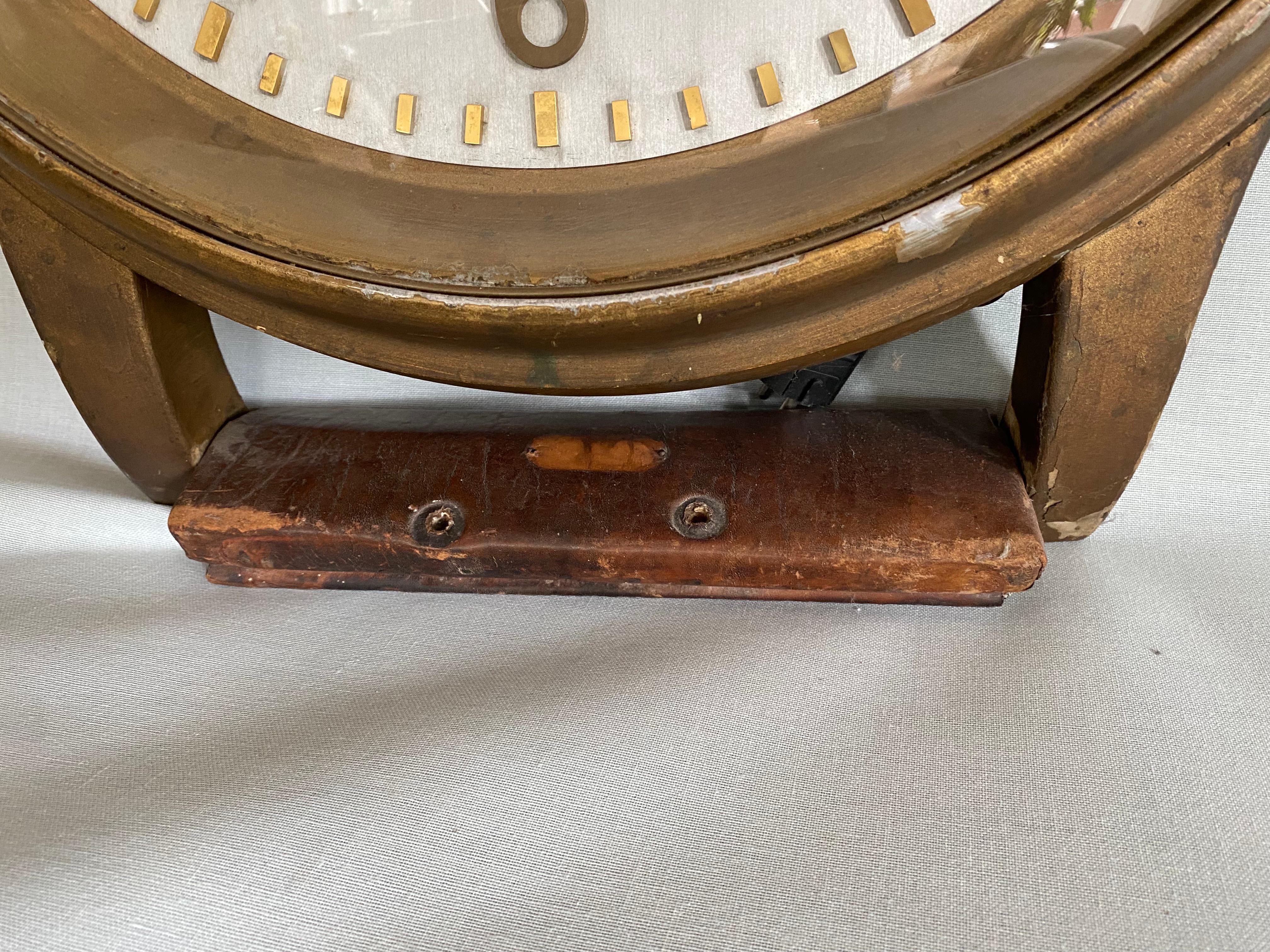 Große antike Advertisement-Armbanduhr der Schweizer Uhrmacherin „Certina“ (Gebürstet) im Angebot