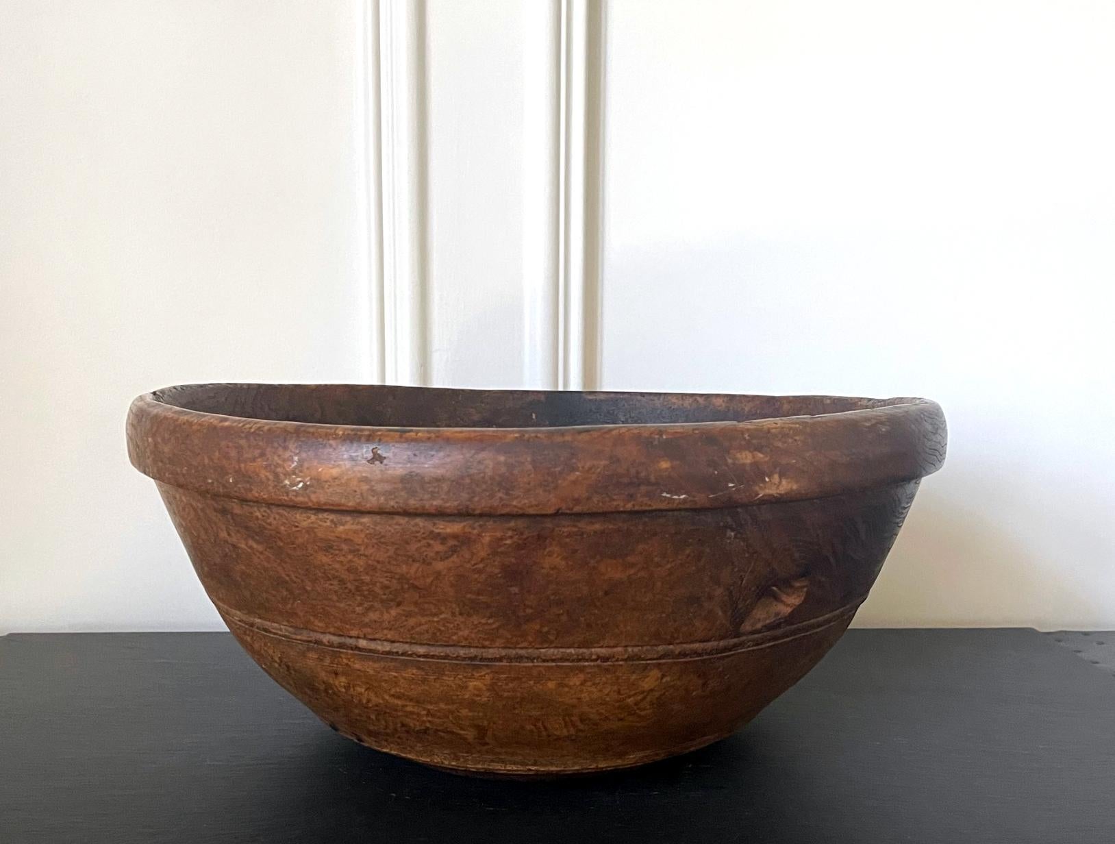 XIXe siècle Grand bol antique en loupe d'Amérique en vente