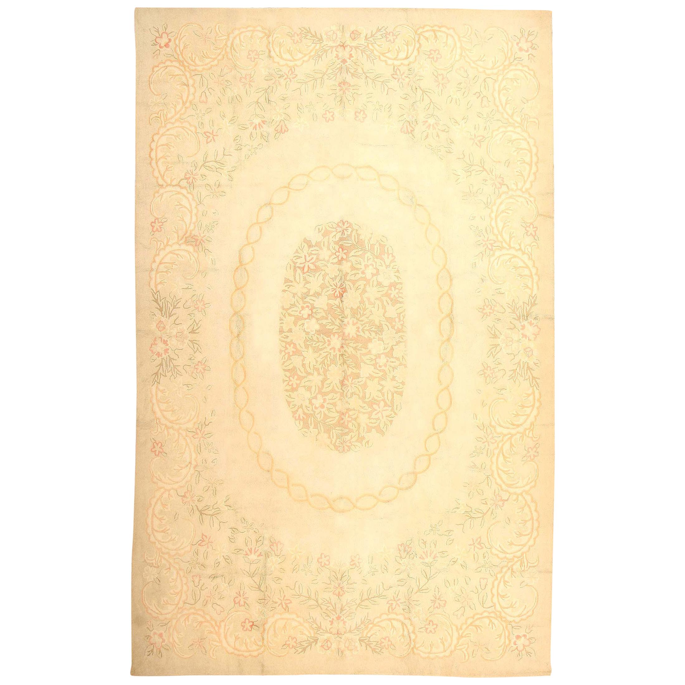 Large Antique American Hooked Rug. Size: 11 ft 4 in x 18 ft 2 in  