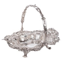 Großer antiker amerikanischer Sterling Silber Tiffany & Co behandelter Repoussé Korb 1890