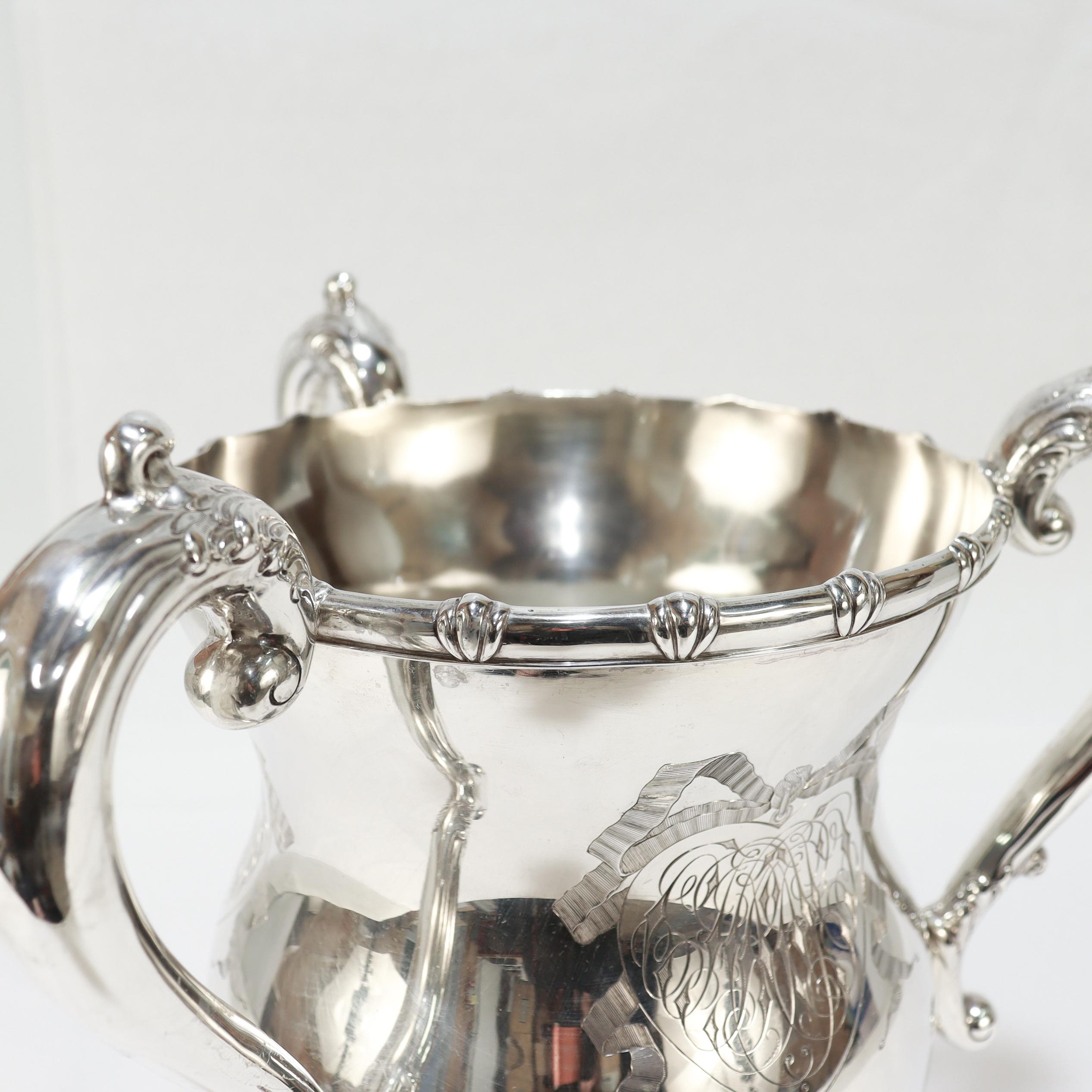 Grande tazza antica in argento Sterling Silver di Howard & Co. in vendita 4