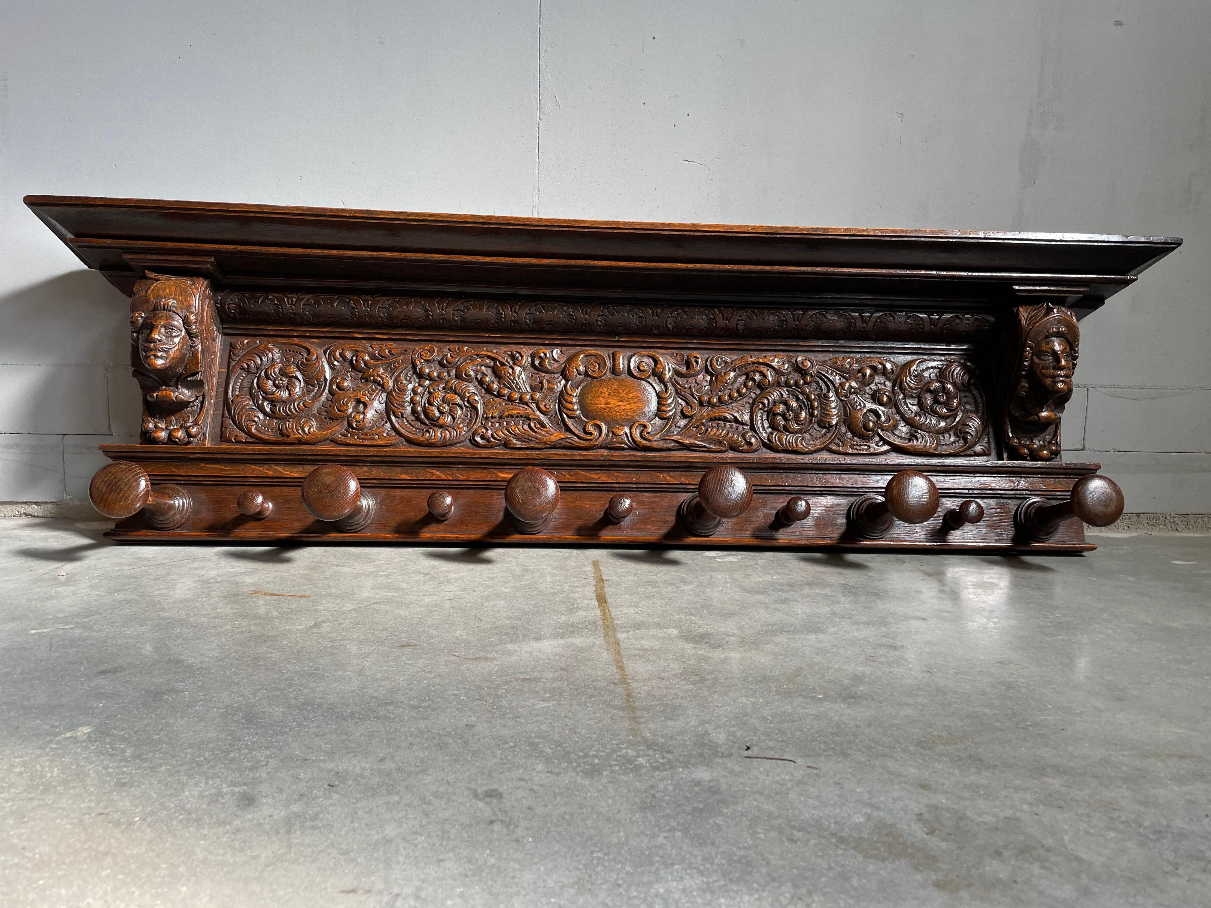19th Century Large Antique and Quality Carved Wooden Wall Coat Rack with Noble Men Sculptures For Sale