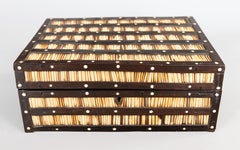 Grande Boîte à Bijoux Ancienne Anglo Indienne en Ebène et Piquants de Porcupine