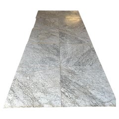 Grands carreaux de sol anciens en marbre Arbescato